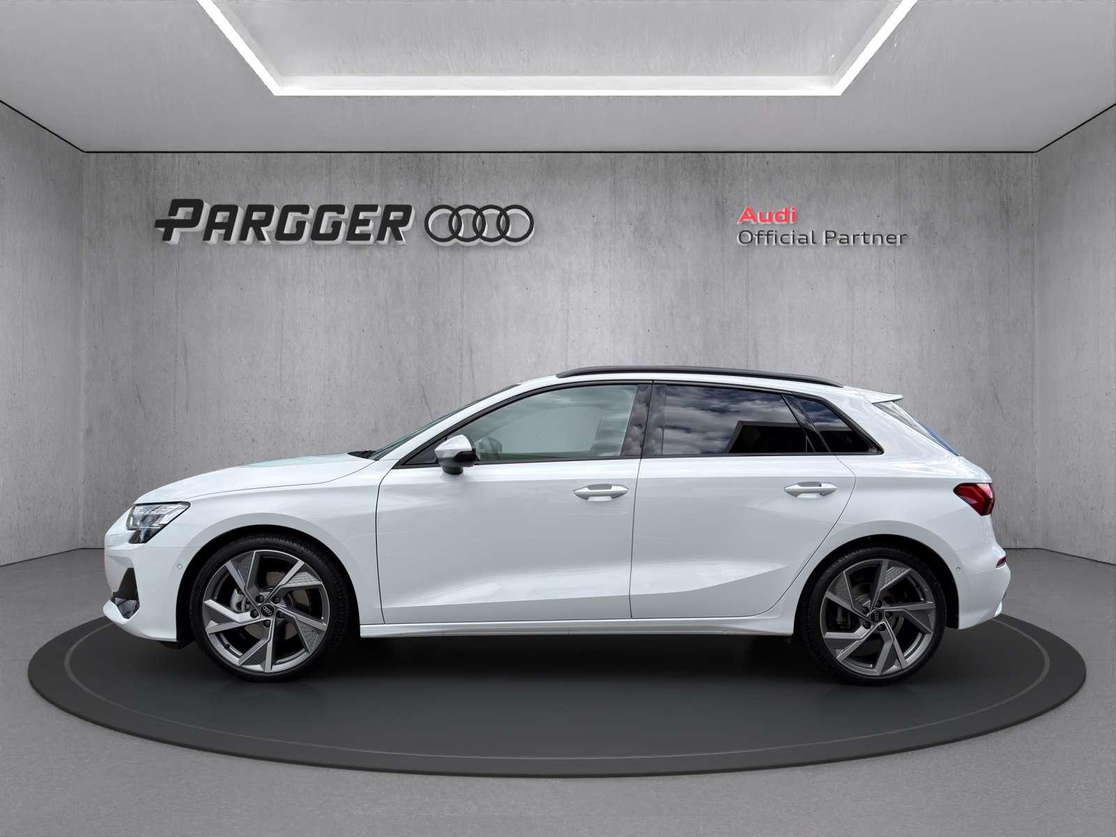 AUDI A3 Sportback TFSI 150 kW quattro advanced S tronic-showroom-element-2