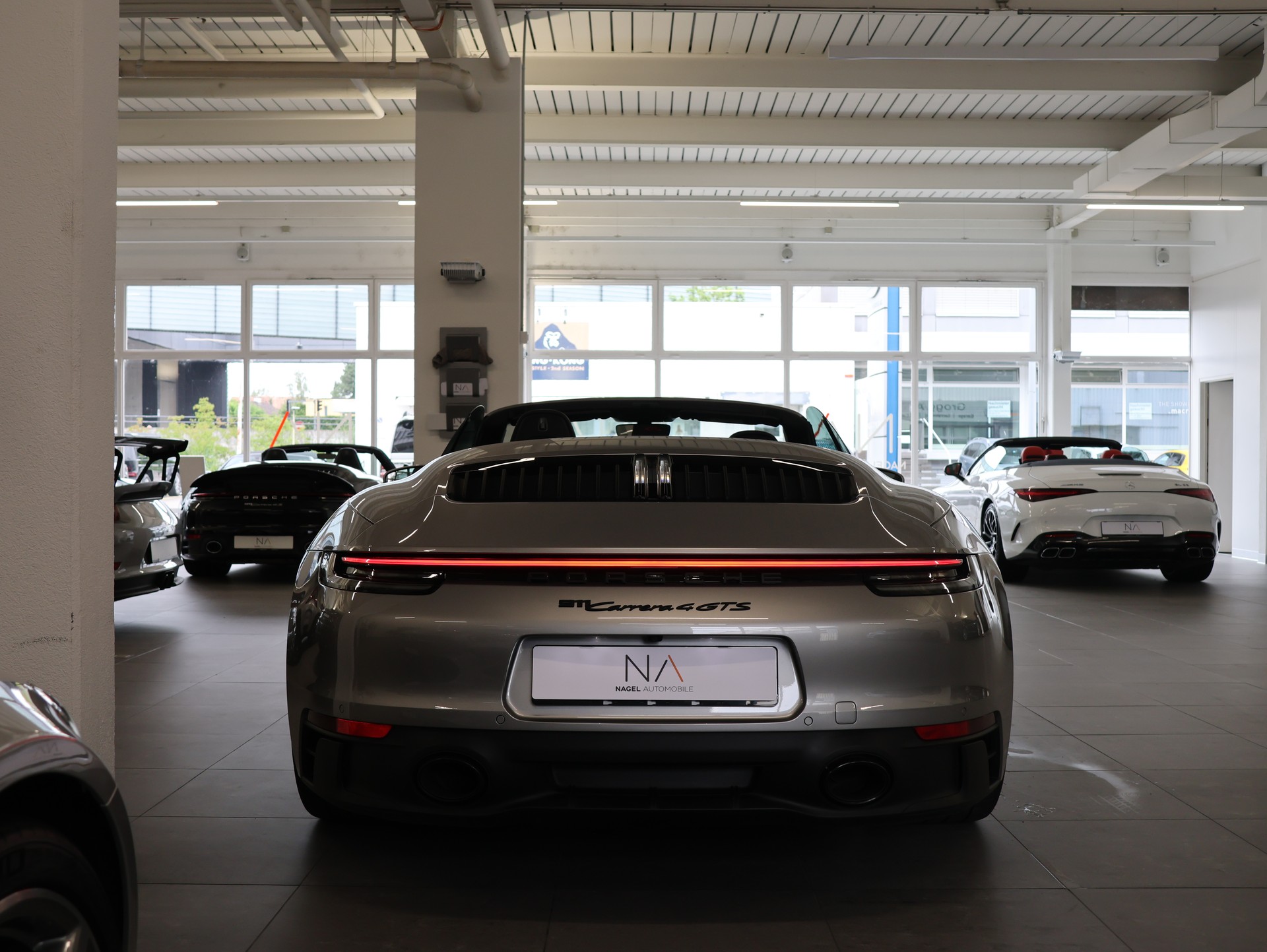PORSCHE 911 Carrera 4 GTS Cabriolet PDK *360 Kamera* *Bose* *Sitzheizung*-image-5