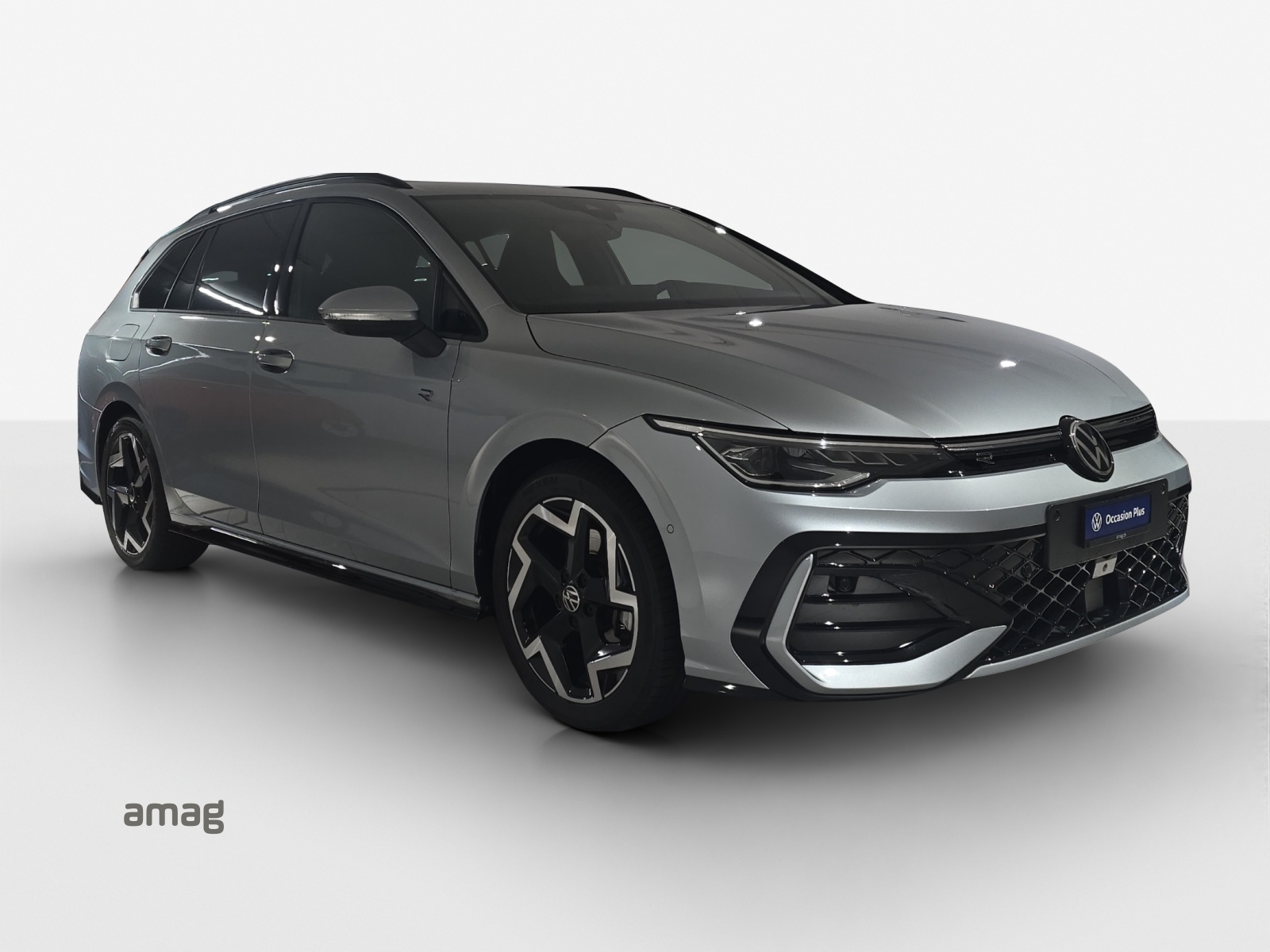 VW Golf Variant 2.0 TSI R-Line DSG 4 Motion-image-5
