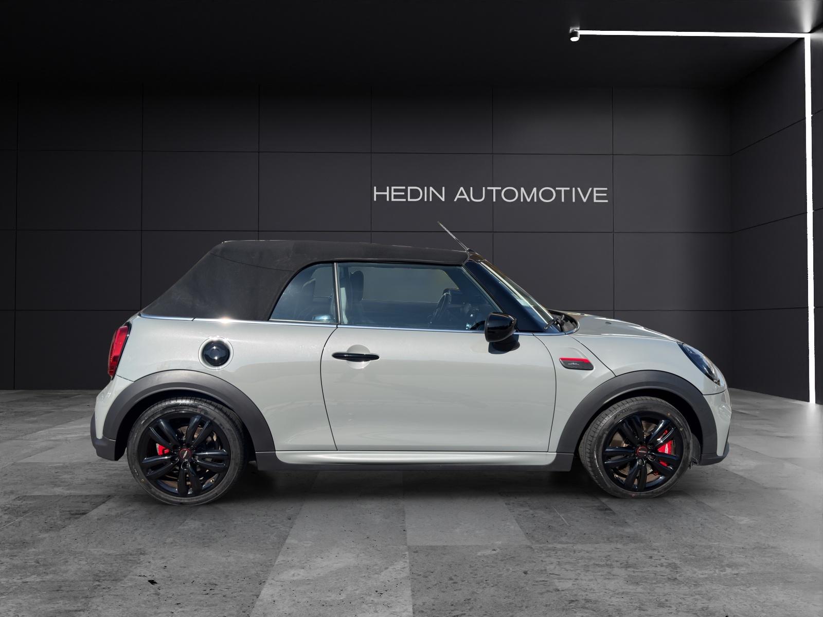 MINI Cabrio F57 2.0i John Cooper Works-image-16