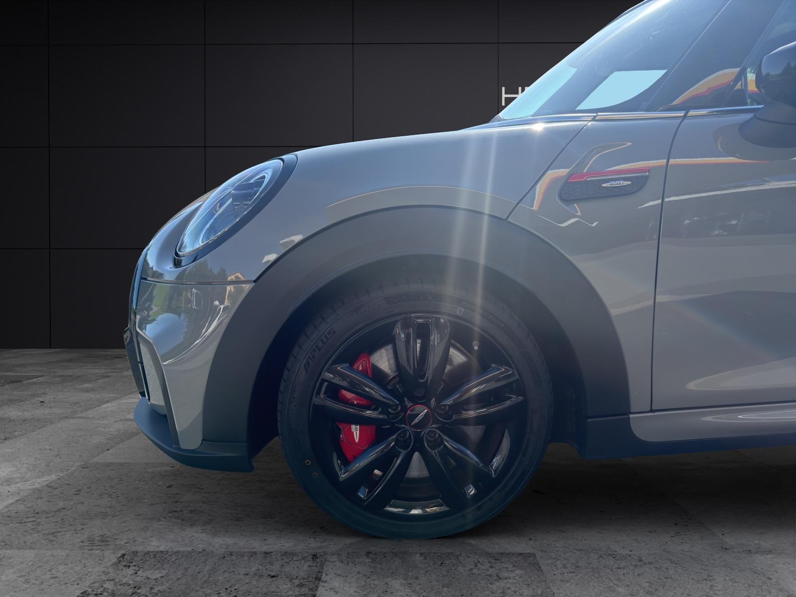 MINI Cabrio F57 2.0i John Cooper Works-image-4