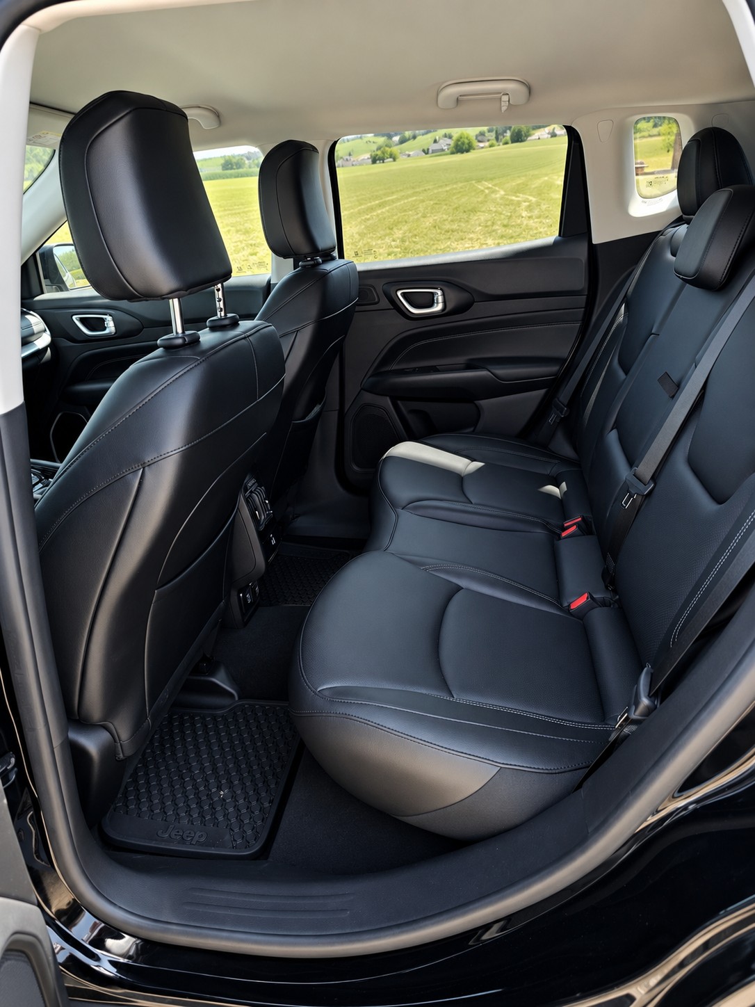 JEEP 1.3 Swiss Limited 4xe-image-5