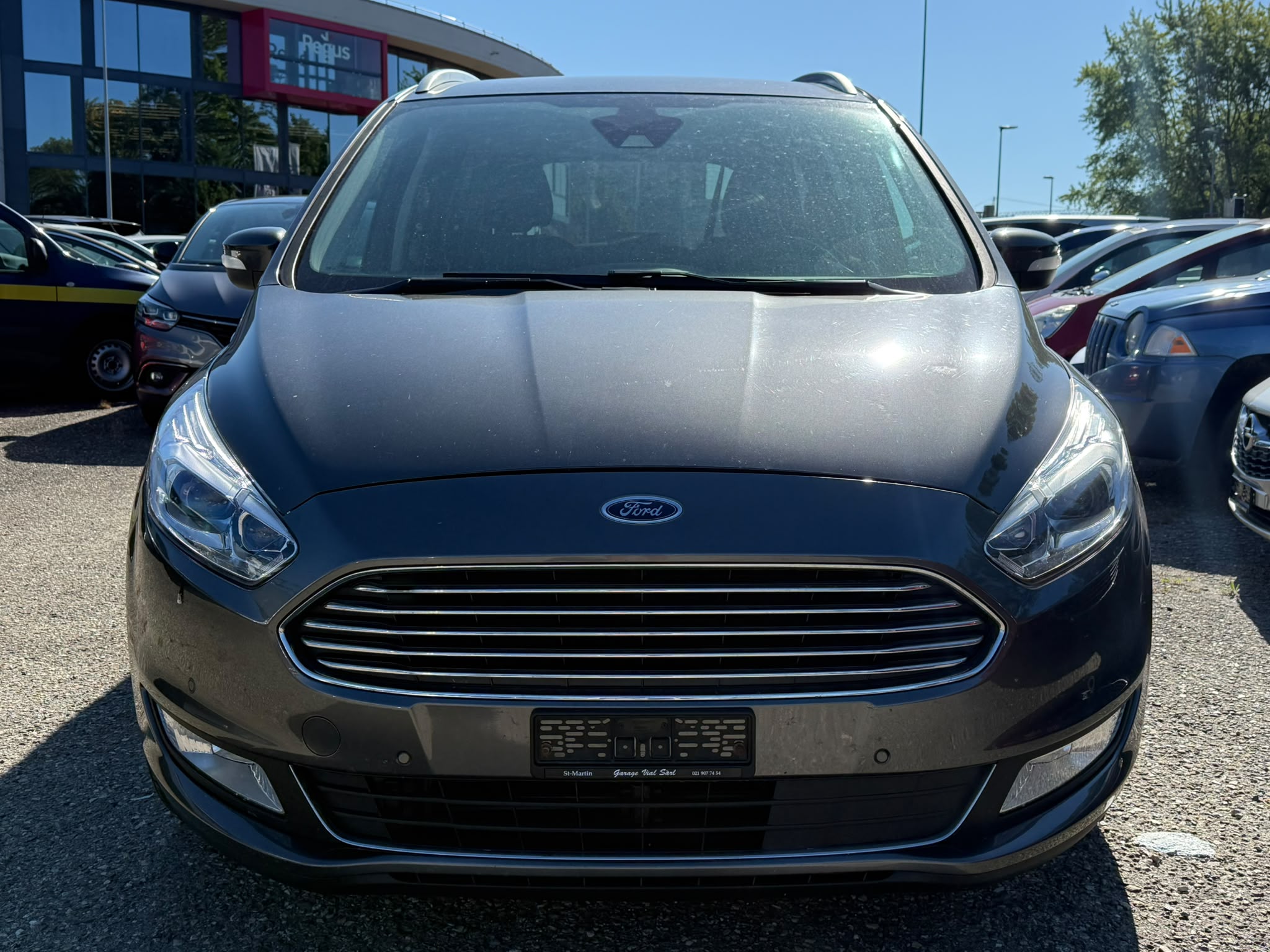 Car photo