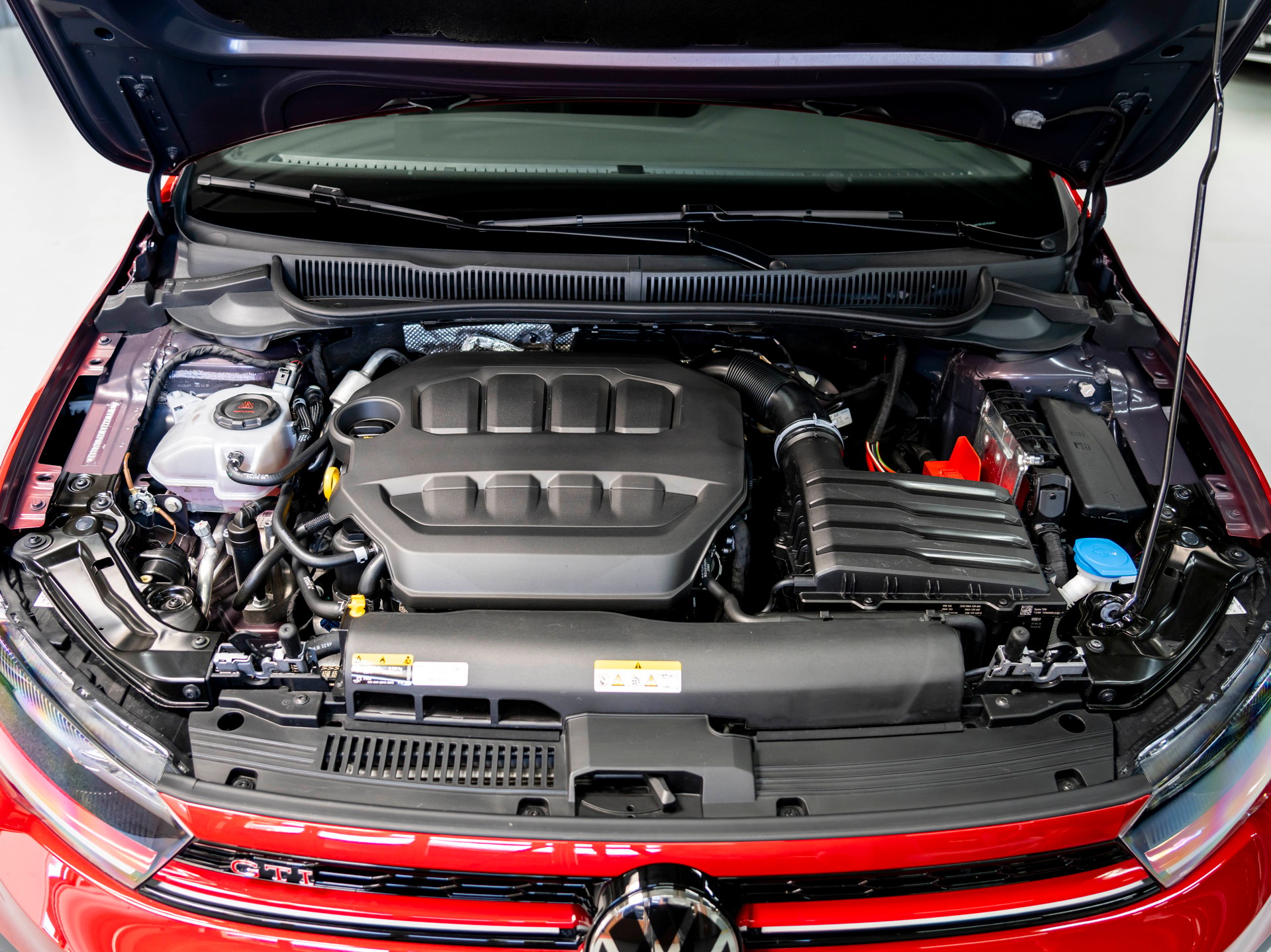 VW Polo 2.0 TSI GTI DSG-image-28