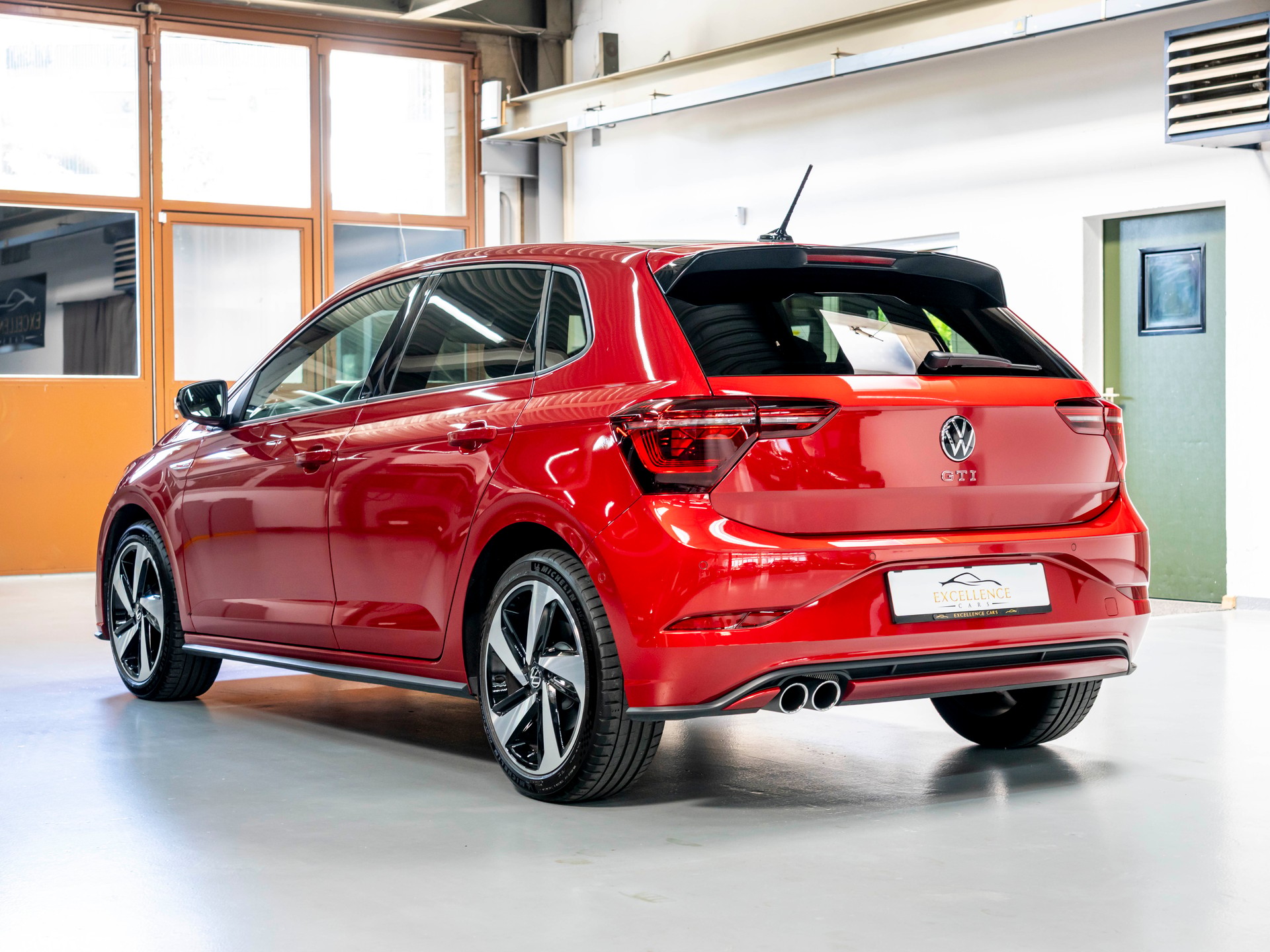 VW Polo 2.0 TSI GTI DSG-image-5