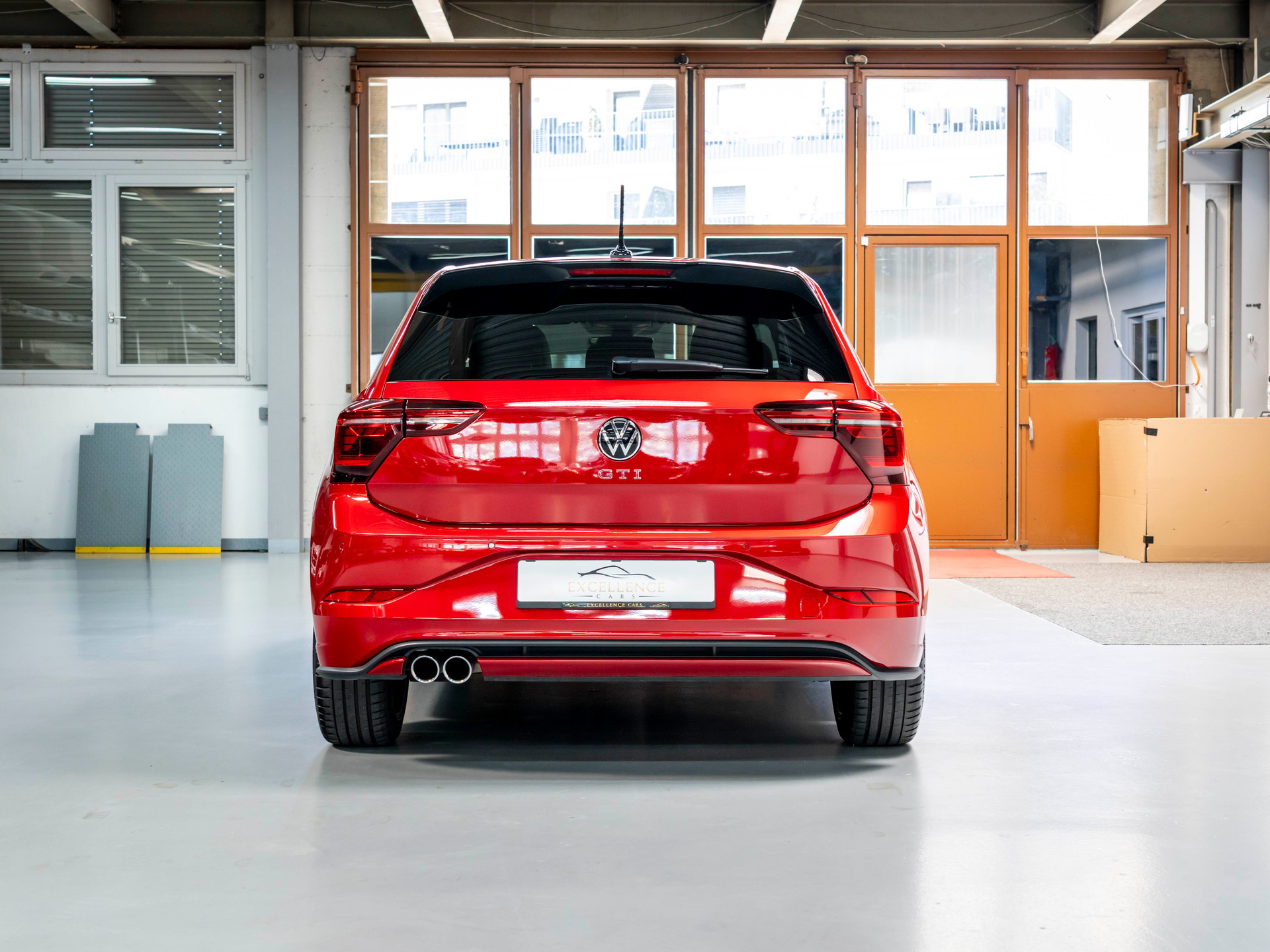 VW Polo 2.0 TSI GTI DSG-image-4
