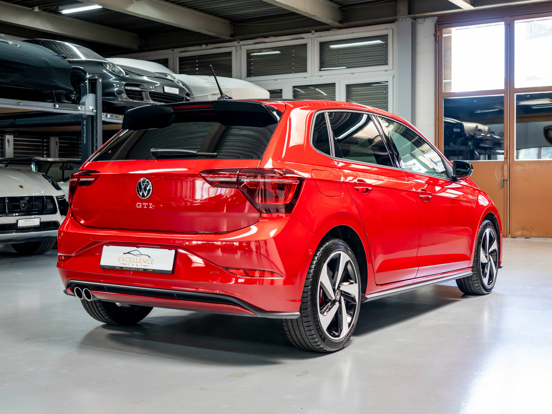 VW Polo 2.0 TSI GTI DSG-image-3