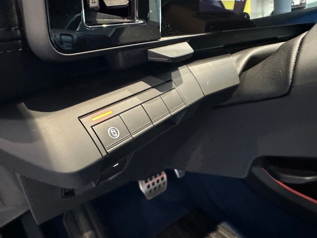 RENAULT Mégane E-TECH EV60 Esprit Alpine-image-12