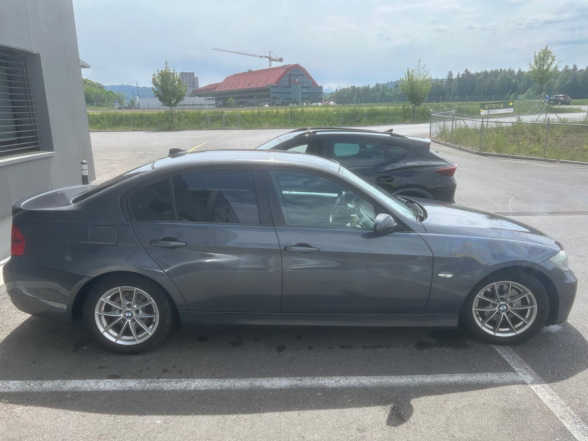BMW BMW 320d-image-2