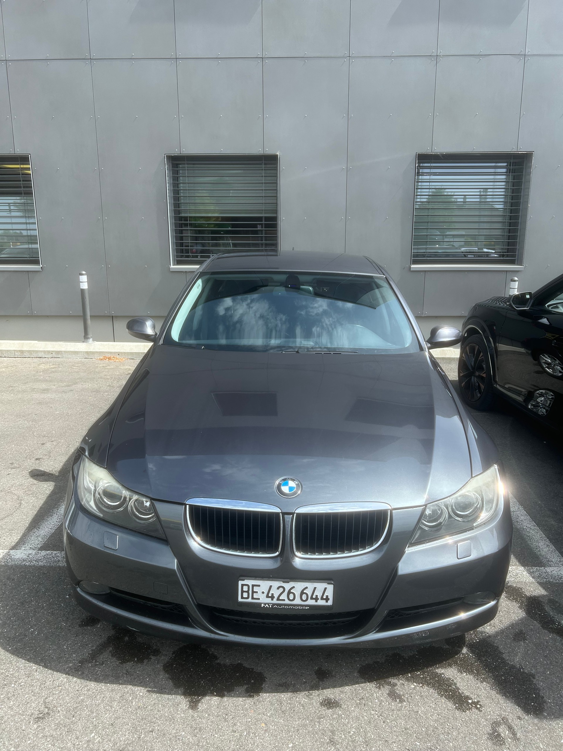 BMW BMW 320d-image-0
