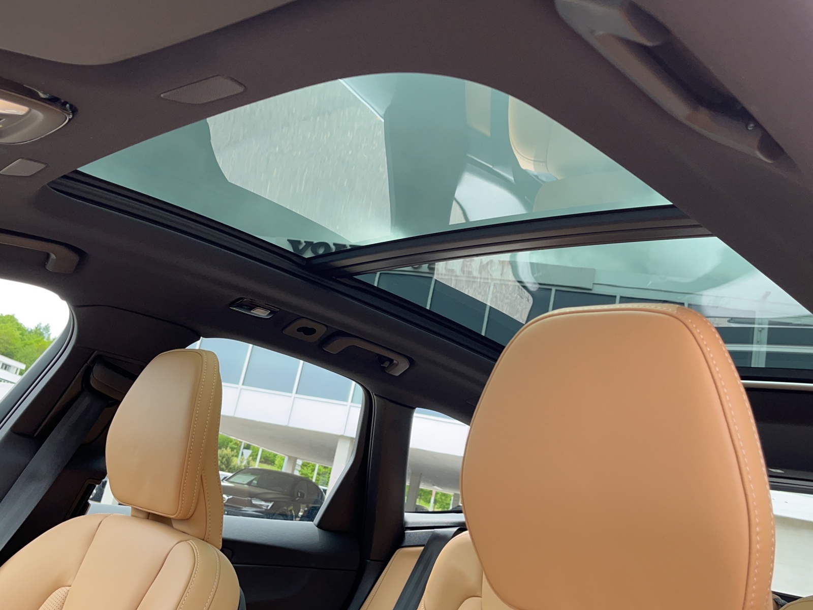 VOLVO XC60 2.0 T8 TE Ultimate Bright eAWD-image-18