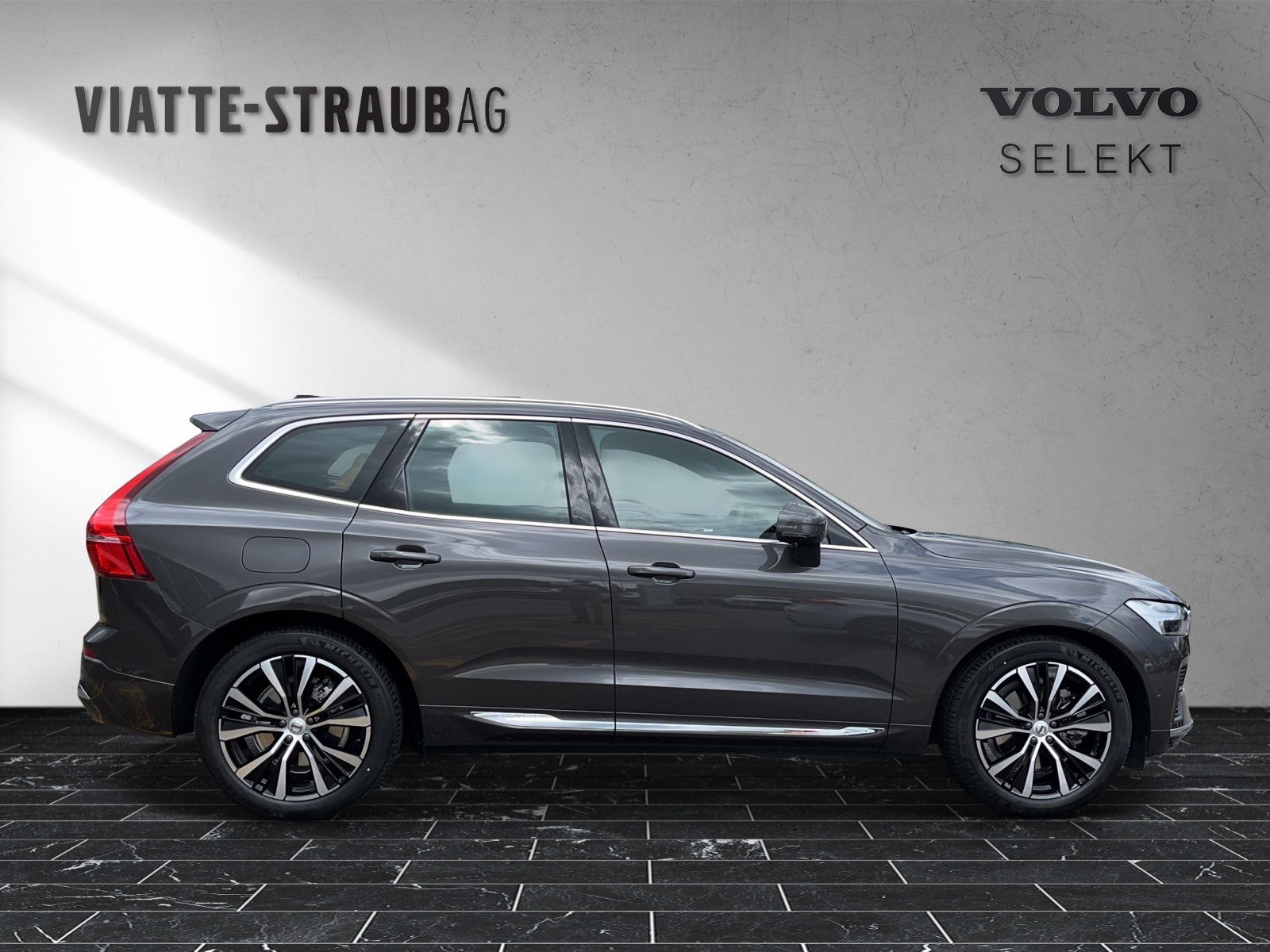 VOLVO XC60 2.0 T8 TE Ultimate Bright eAWD-image-6