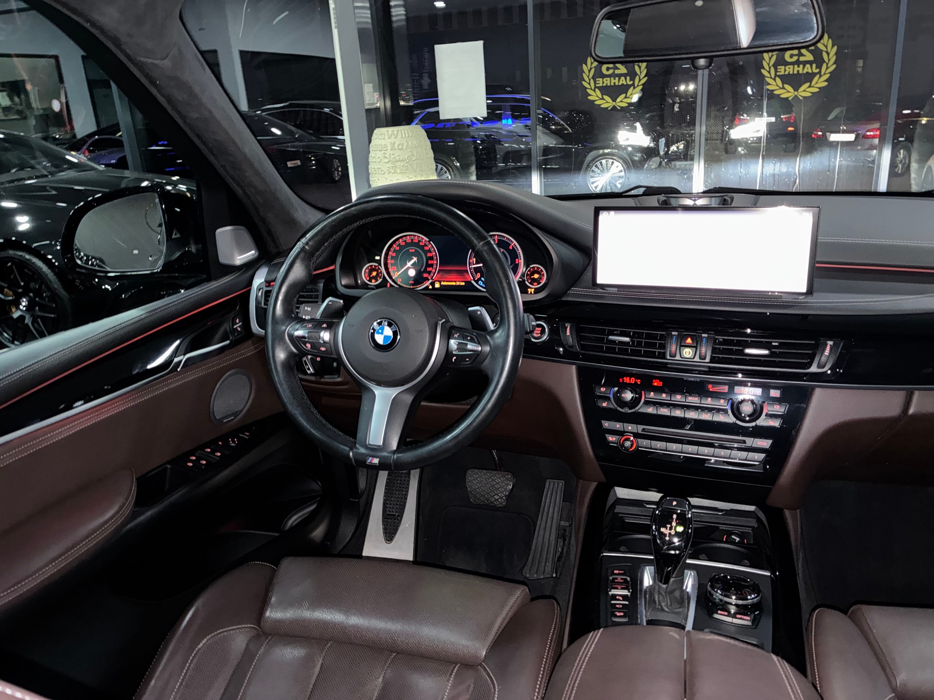 BMW X5 xDrive 40d Steptronic-image-8