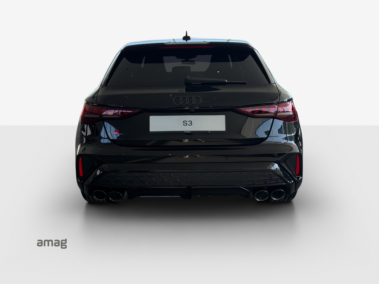 AUDI S3 Sportback TFSI quattro S-tronic-image-3