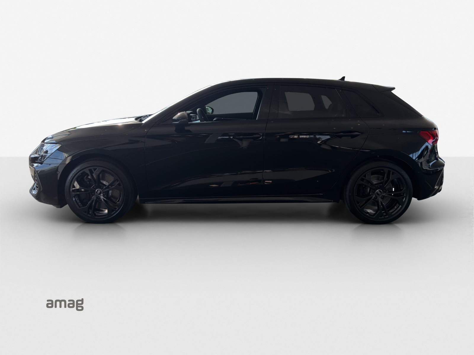 AUDI S3 Sportback TFSI quattro S-tronic-showroom-element-1