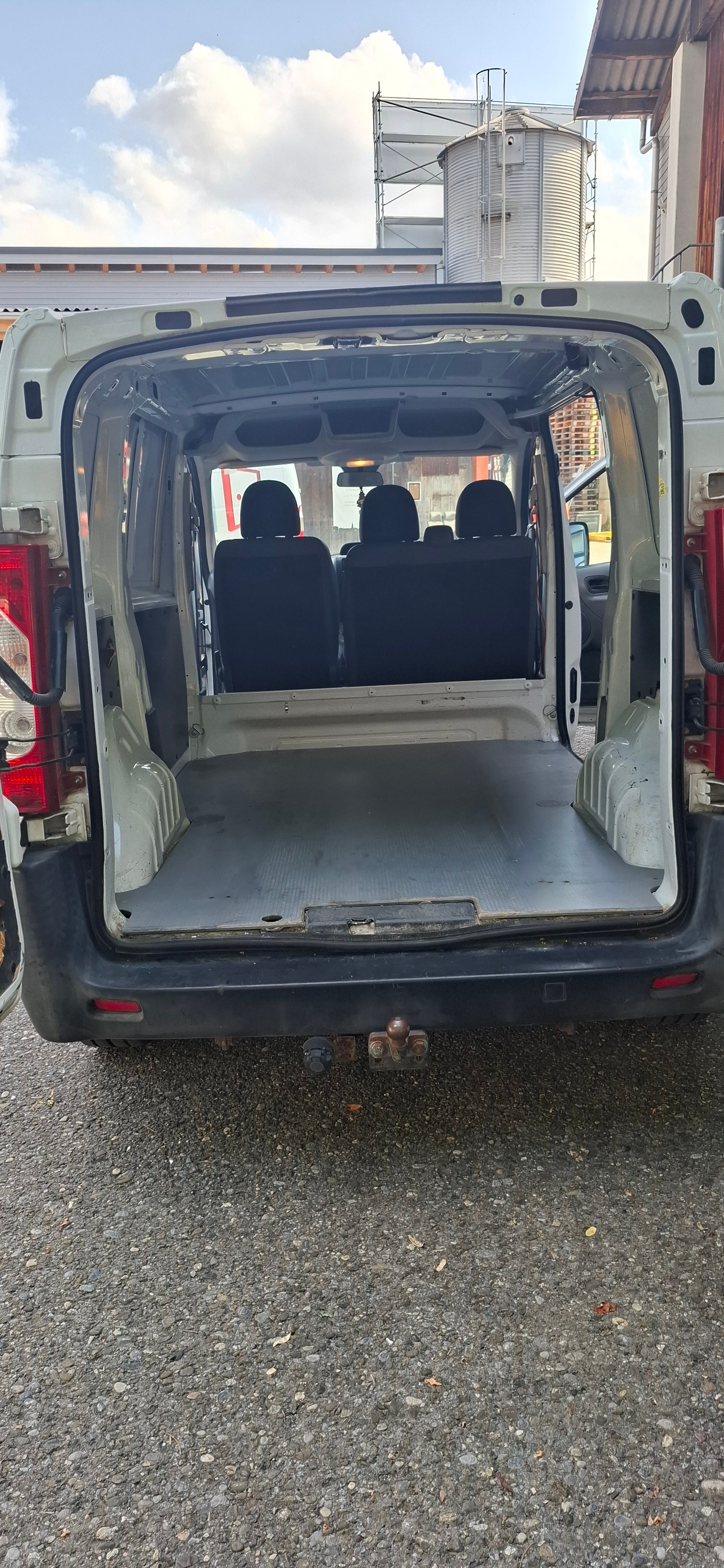 CITROEN Jumpy 1.6 HDi Komfort 12 L1H1-image-8
