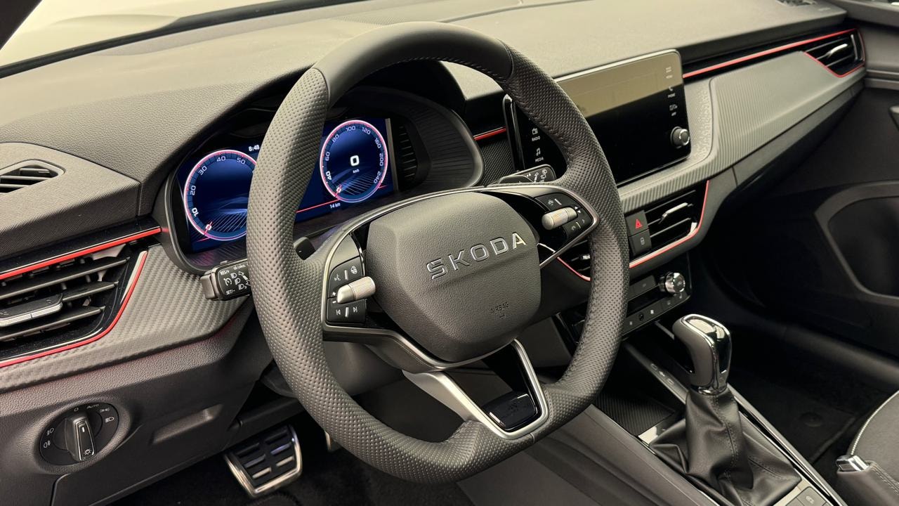 SKODA Kamiq 1.5 TSI Monte Carlo DSG-image-6