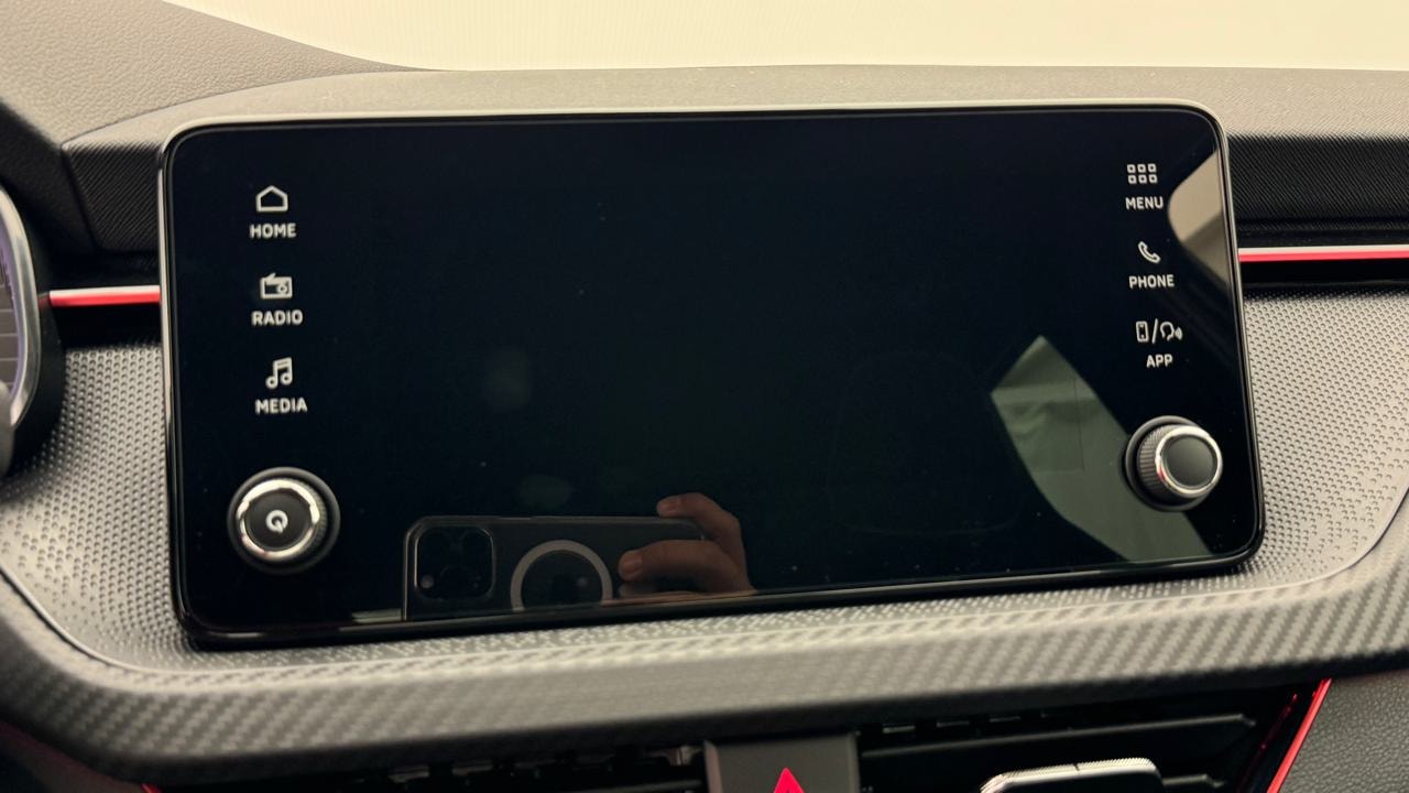 SKODA Kamiq 1.5 TSI Monte Carlo DSG-image-7