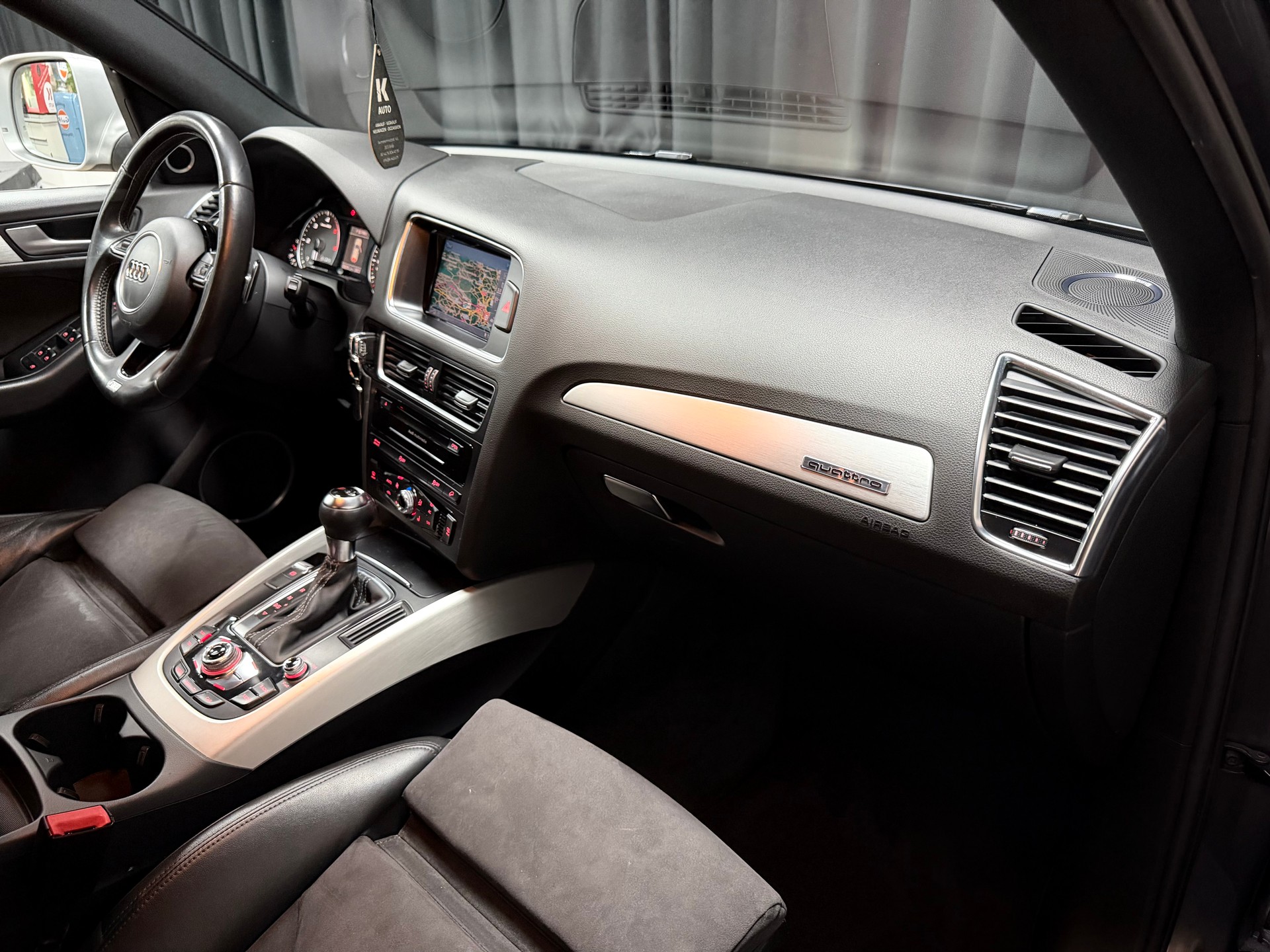 AUDI SQ5 3.0 TDI quattro tiptronic-image-24