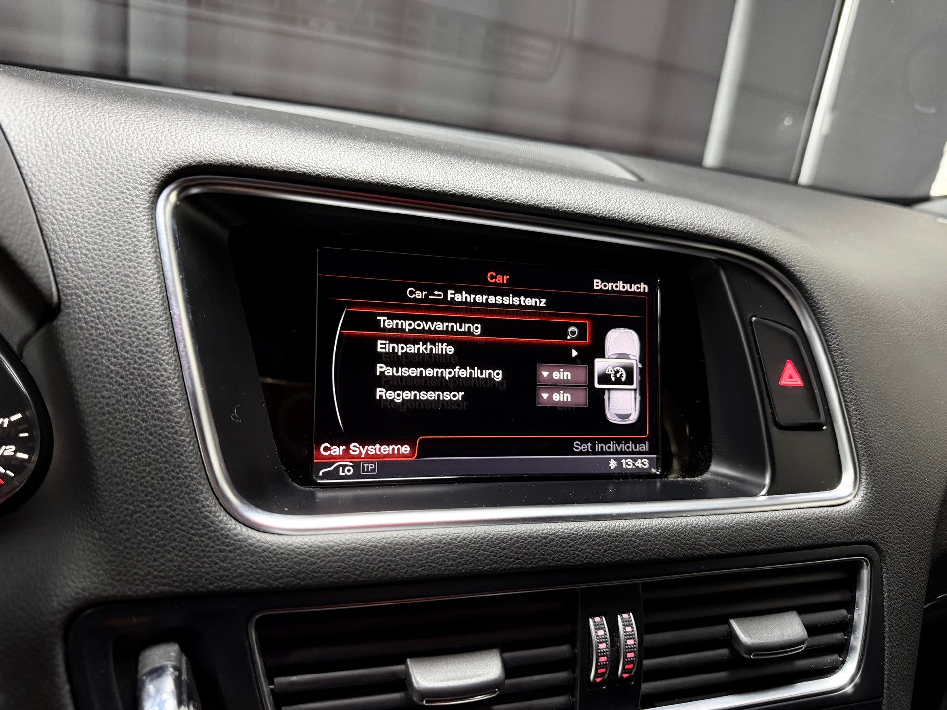 AUDI SQ5 3.0 TDI quattro tiptronic-image-17