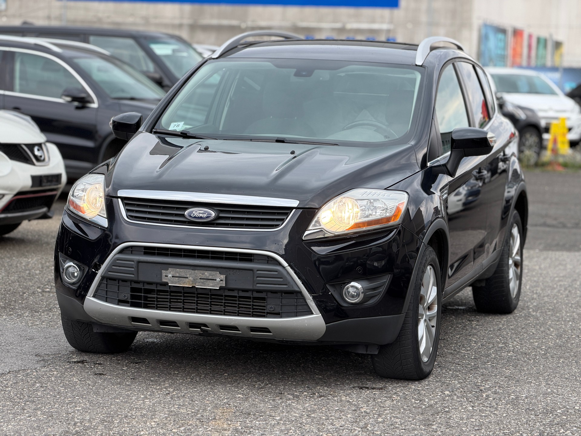 FORD Kuga 2.0 TDCi Titanium 4WD PowerShift-image-2