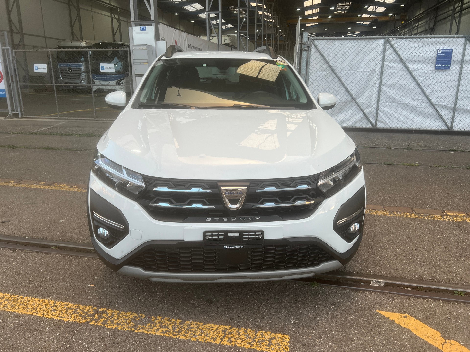 DACIA Sandero Stepway TCe 90 Comfort-image-1