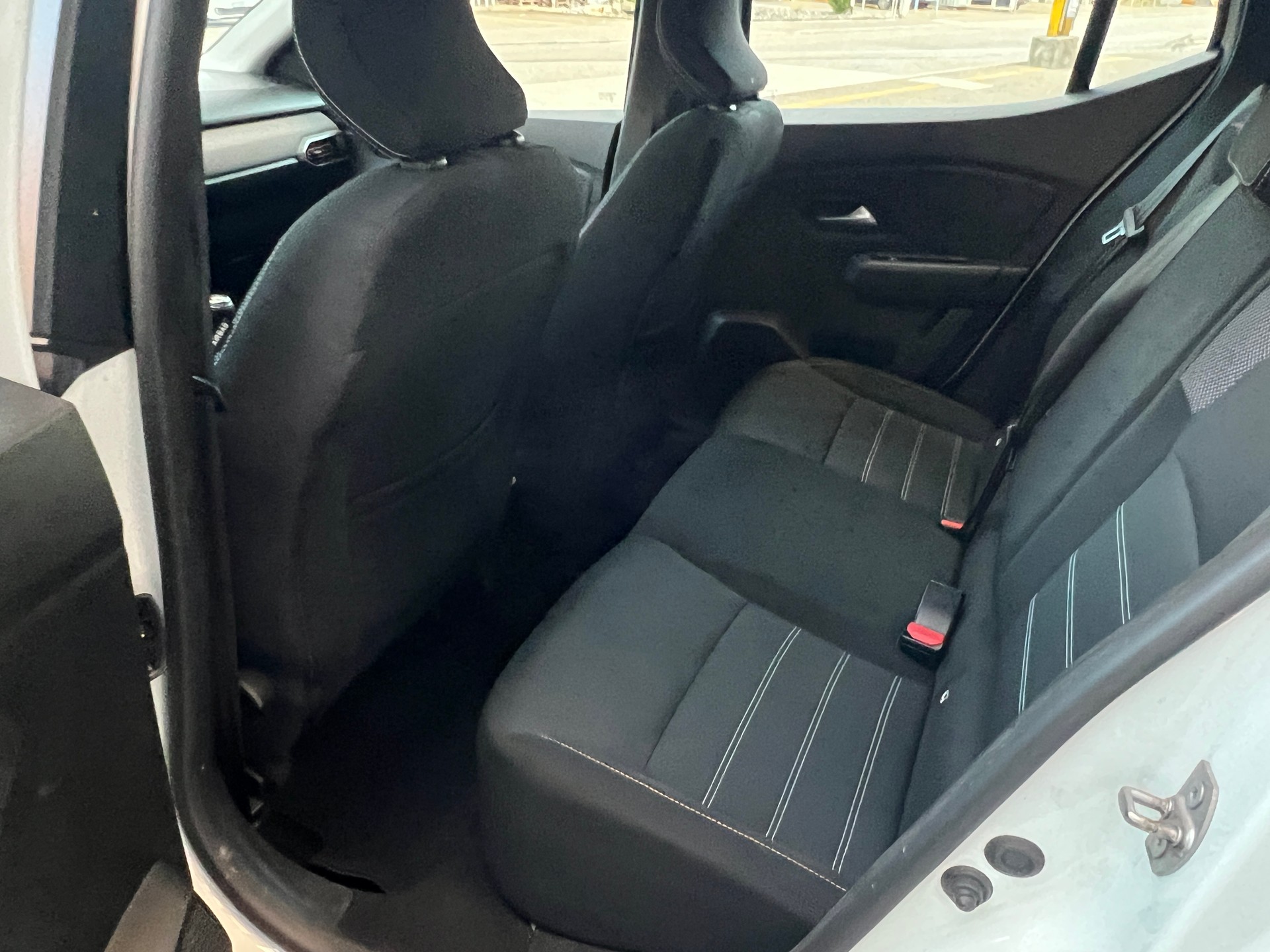 DACIA Sandero Stepway TCe 90 Comfort-image-8