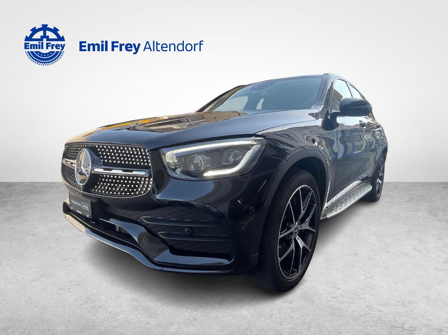 MERCEDES-BENZ GLC 300 4MATIC AMG Line-image-0