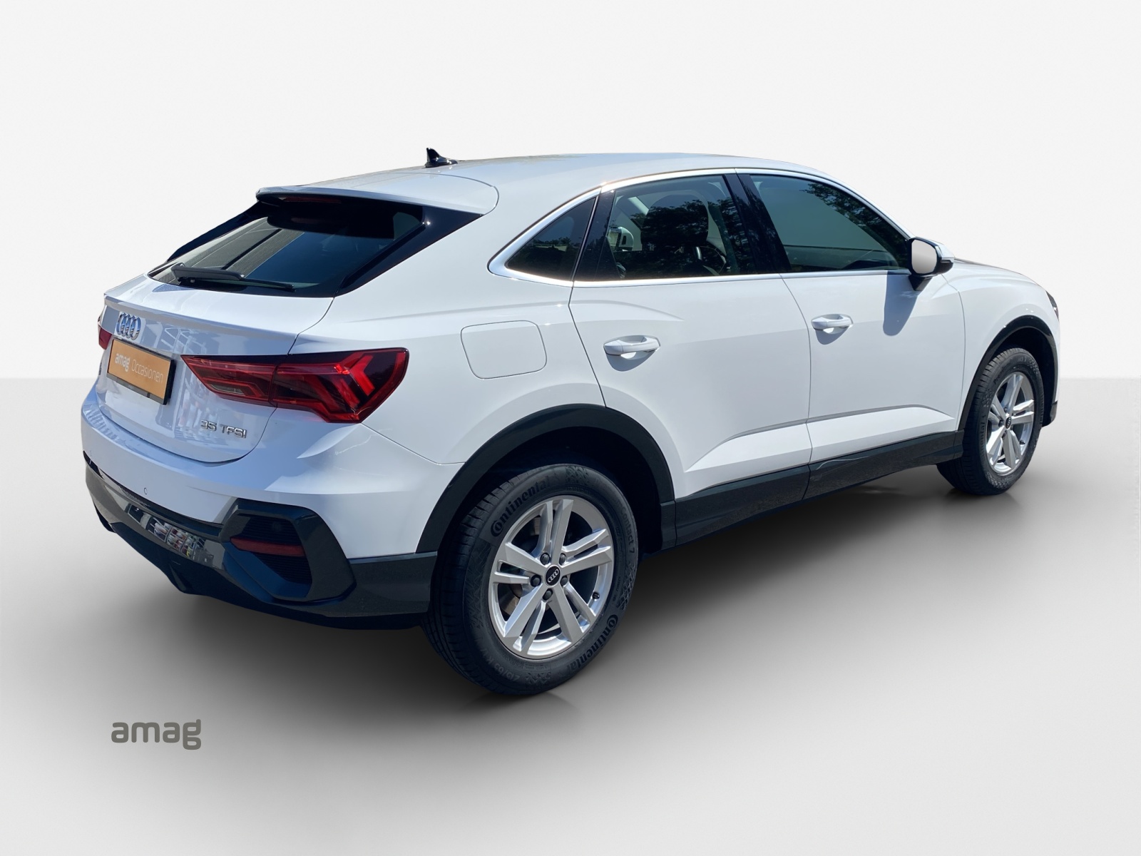 AUDI Q3 Sportback 35 TFSI Attraction S-tronic-image-4