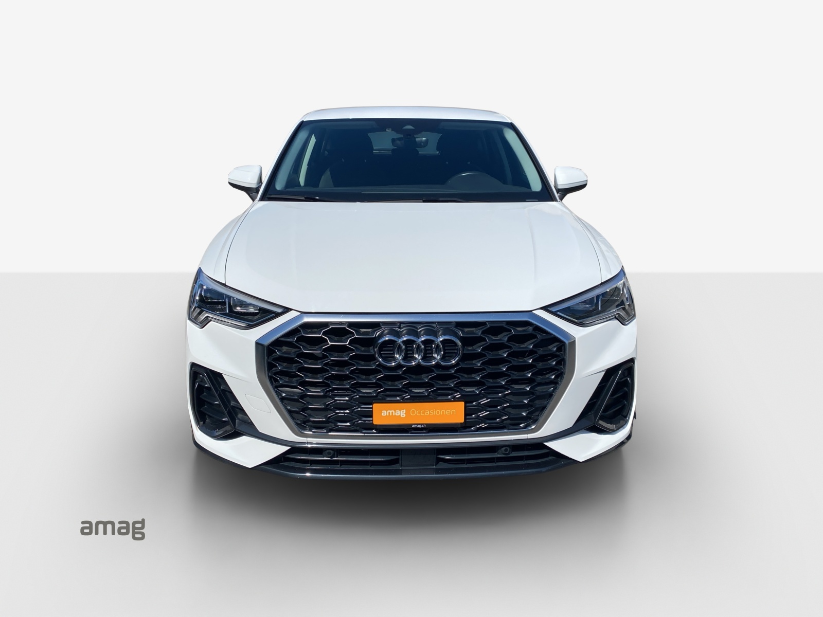 AUDI Q3 Sportback 35 TFSI Attraction S-tronic-image-6