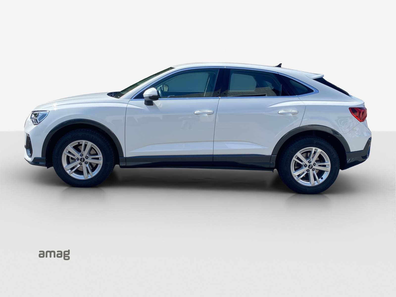 AUDI Q3 Sportback 35 TFSI Attraction S-tronic-image-1