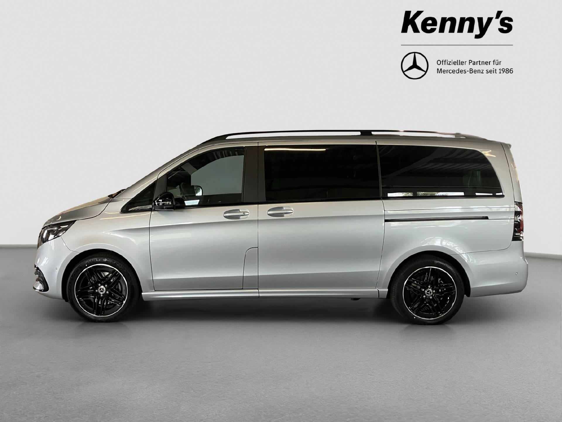 MERCEDES-BENZ V 300 d Exclusive Swiss Edit.-showroom-element-2