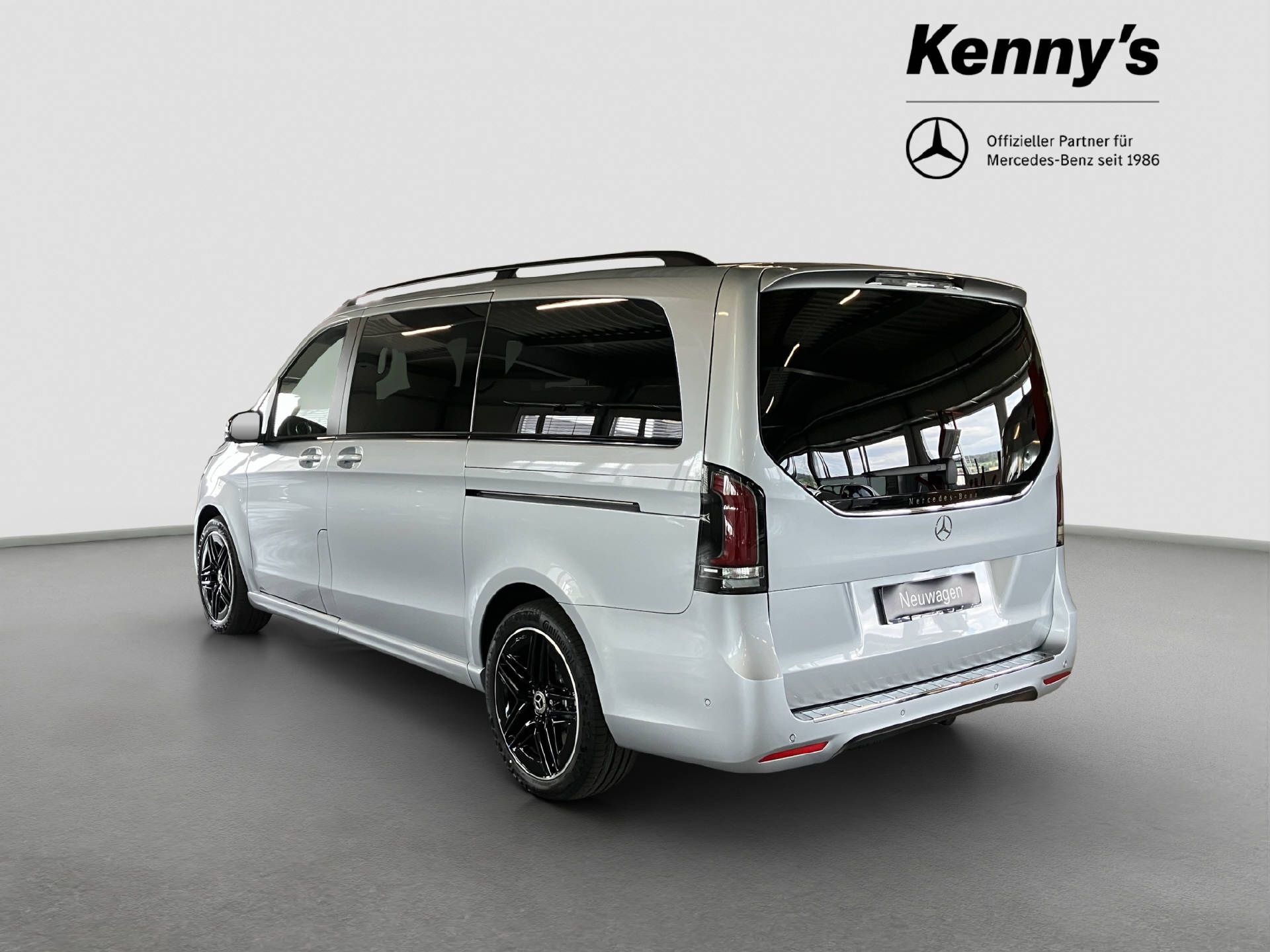 MERCEDES-BENZ V 300 d Exclusive Swiss Edit.-image-4