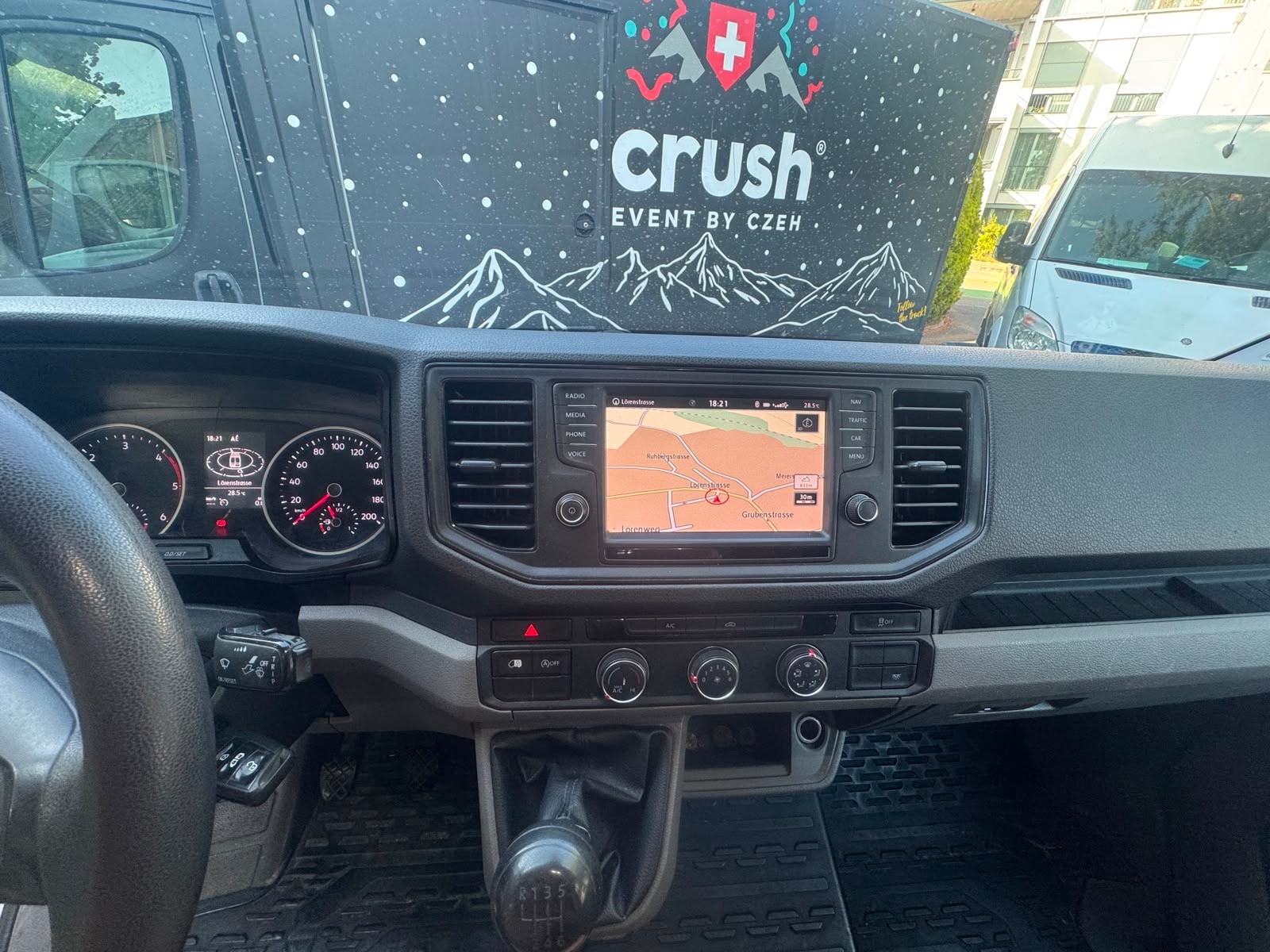 VW CRAFTER 4x4 L4 H3-image-5