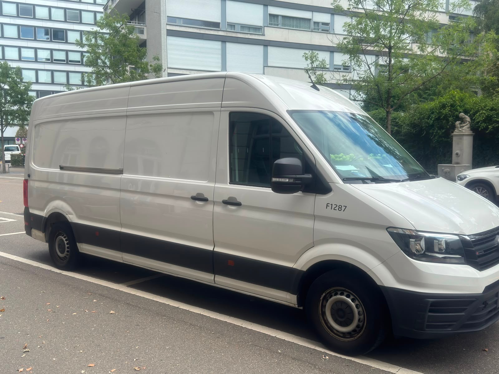 VW CRAFTER 4x4 L4 H3-image-3