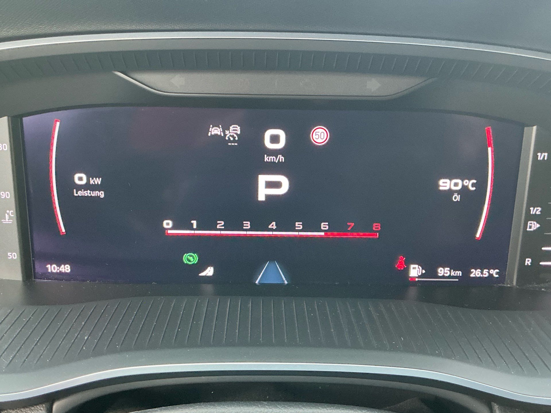 SKODA Octavia Combi 2.0 TSI 265 PS RS *** PANORAMA, ANHÄNGEKUPPLUNG & STANDHEIZUNG ***-image-12