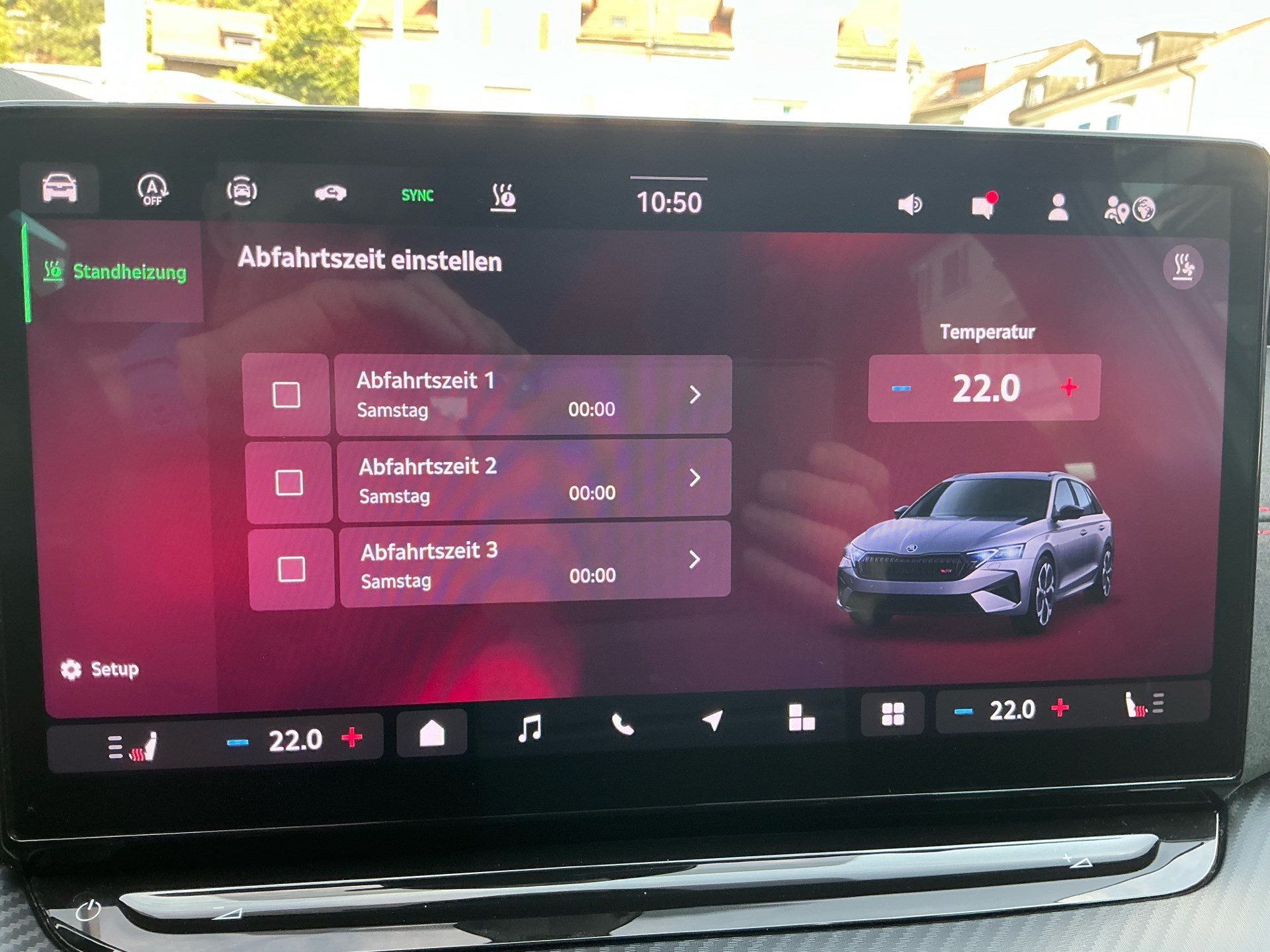 SKODA Octavia Combi 2.0 TSI 265 PS RS *** PANORAMA, ANHÄNGEKUPPLUNG & STANDHEIZUNG ***-image-24