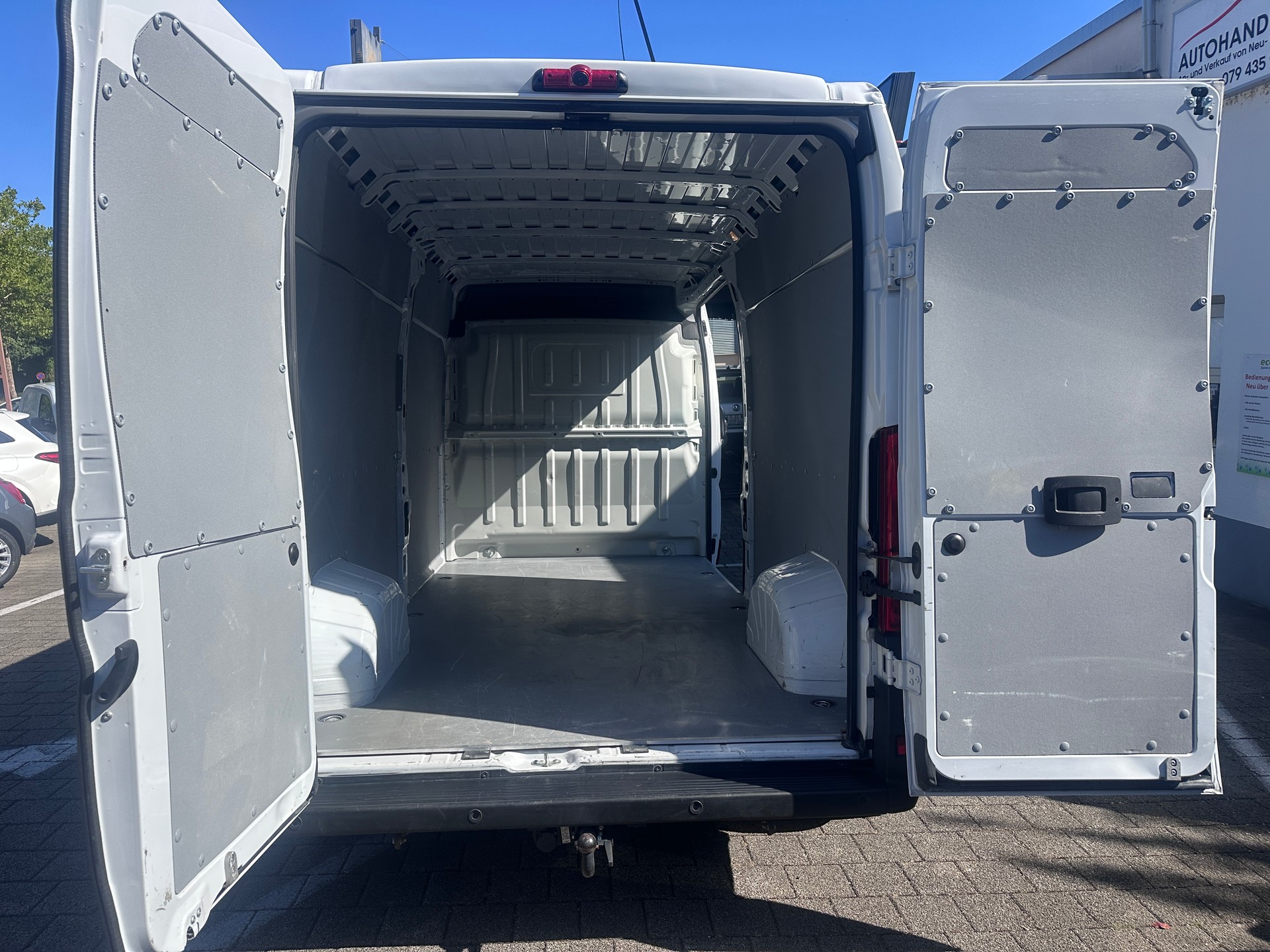 CITROEN Jumper 35 2.2 BlueHDi 140 L3H2-image-9