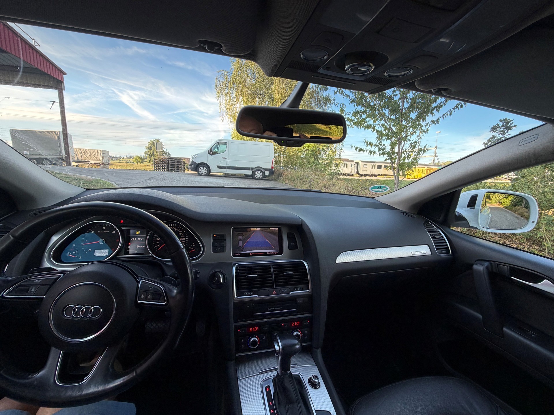 AUDI 4.2 V8 TDI quattro T-Tronic-image-3