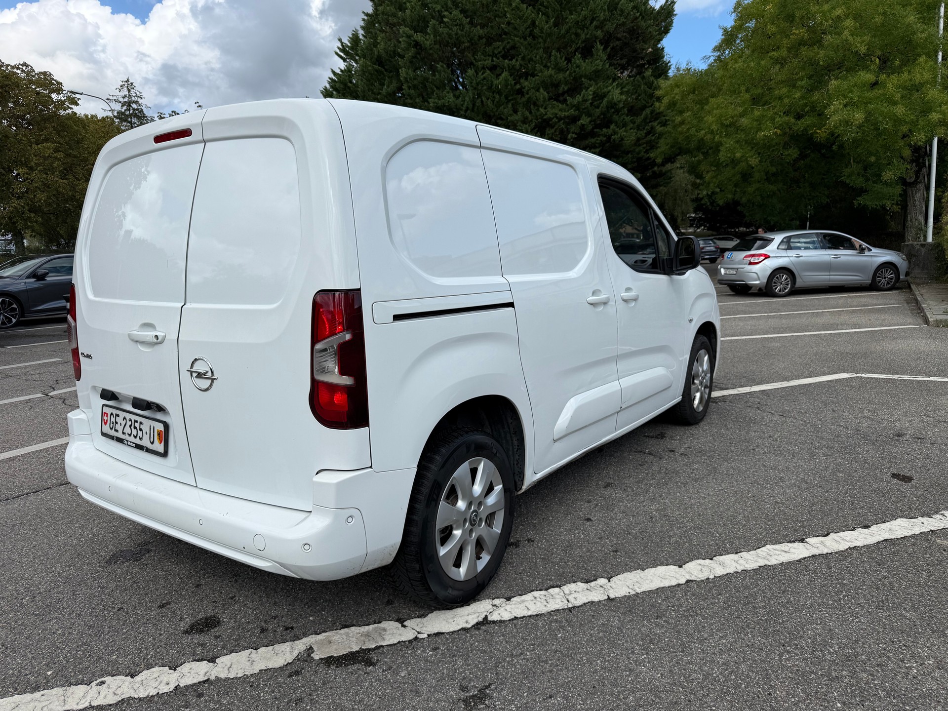 OPEL Combo 1.2 Cargo Enjoy start/stop-image-4