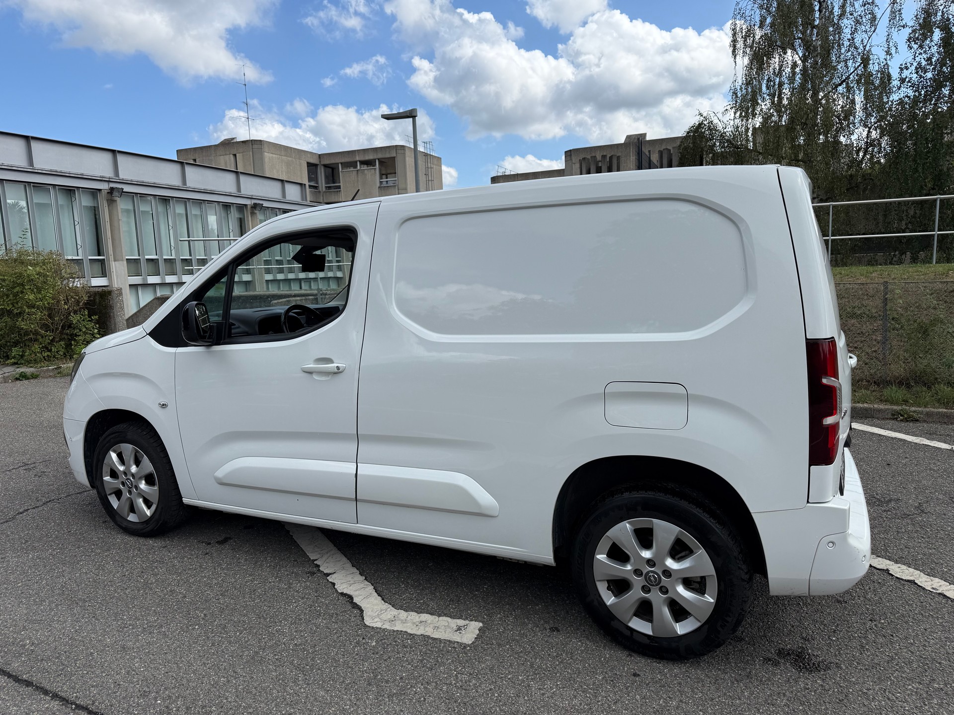 OPEL Combo 1.2 Cargo Enjoy start/stop-image-6