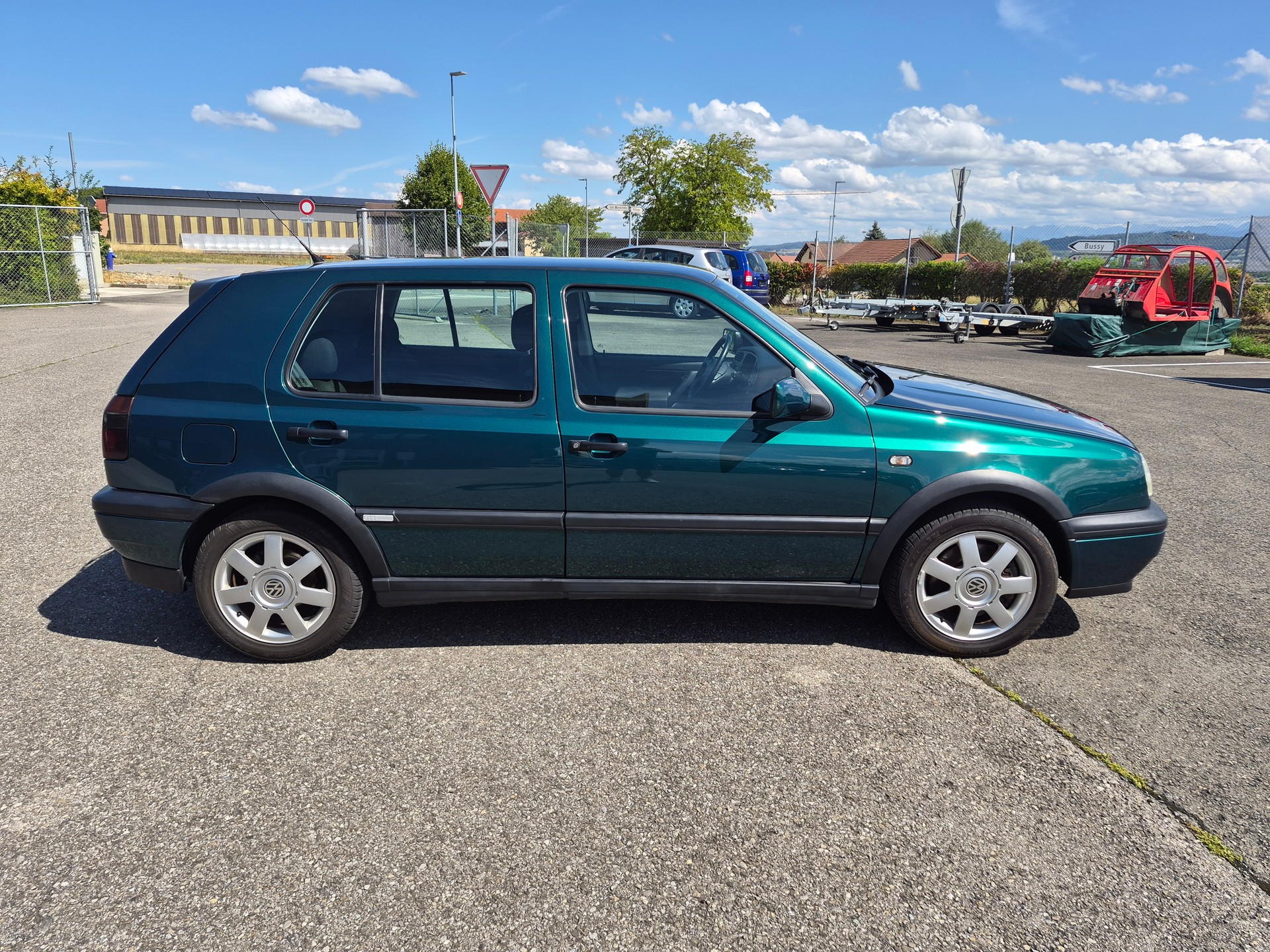 VW Golf 2000 GTI Edition-image-2