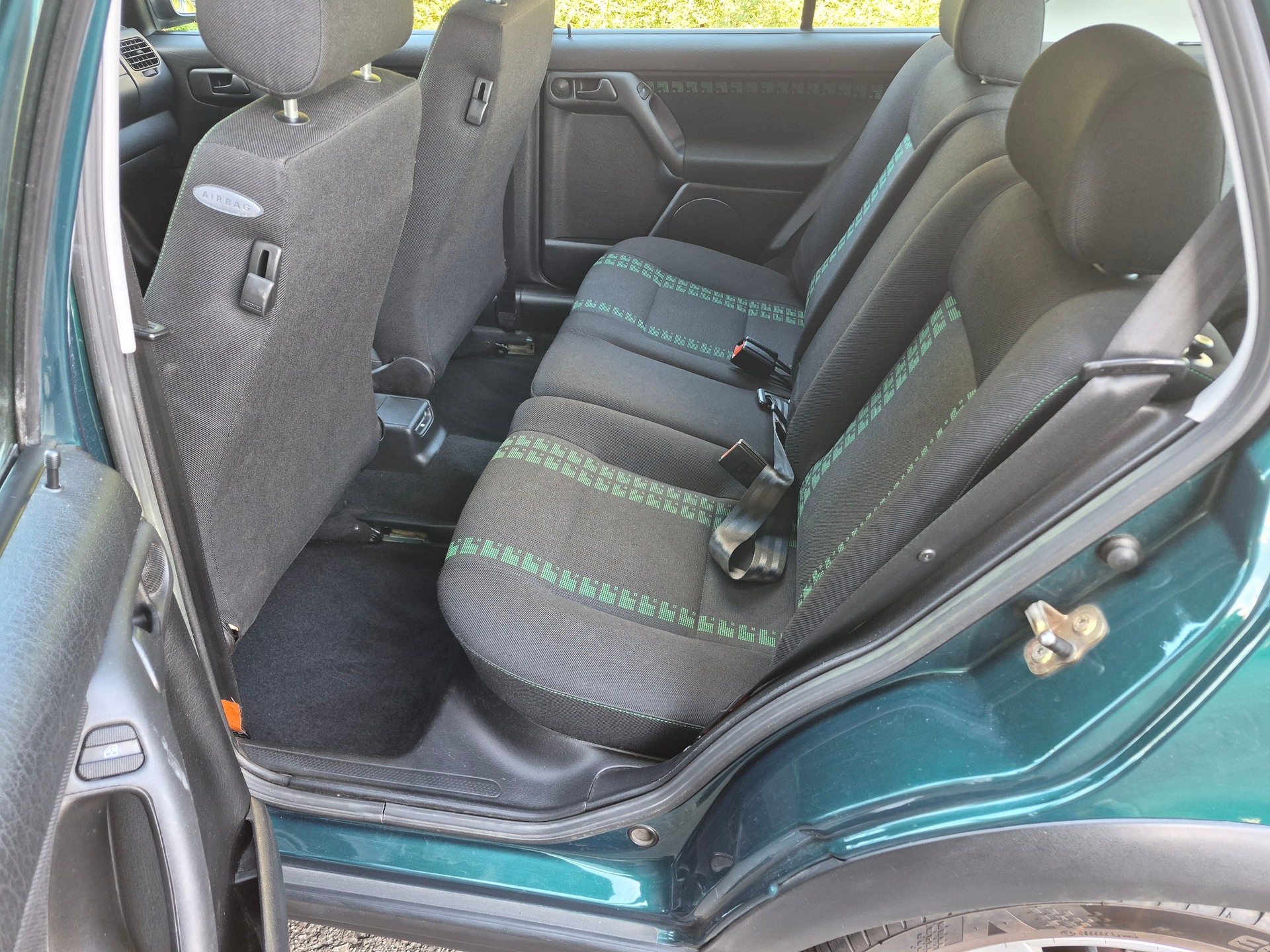 VW Golf 2000 GTI Edition-image-6