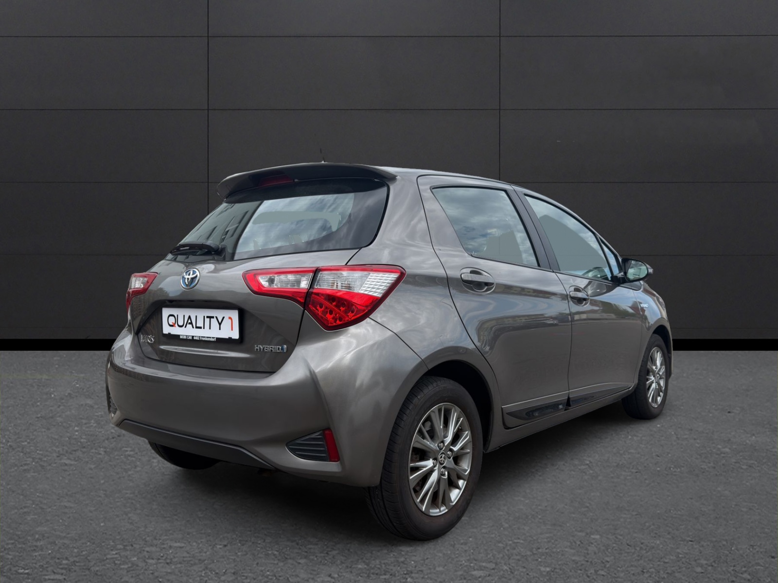 TOYOTA Yaris 1.5 VVT-i Hybrid Trend e-CVT-image-4