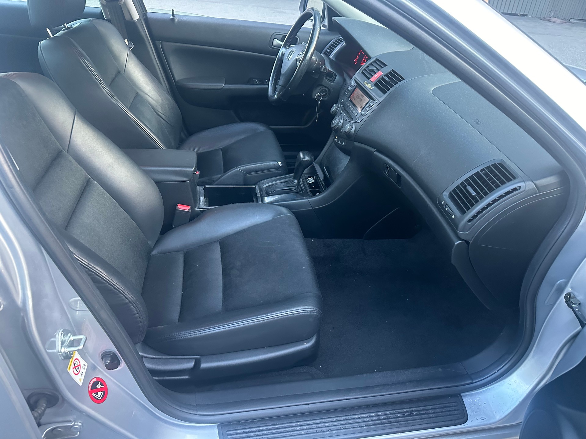 HONDA Accord 2.0i-image-7