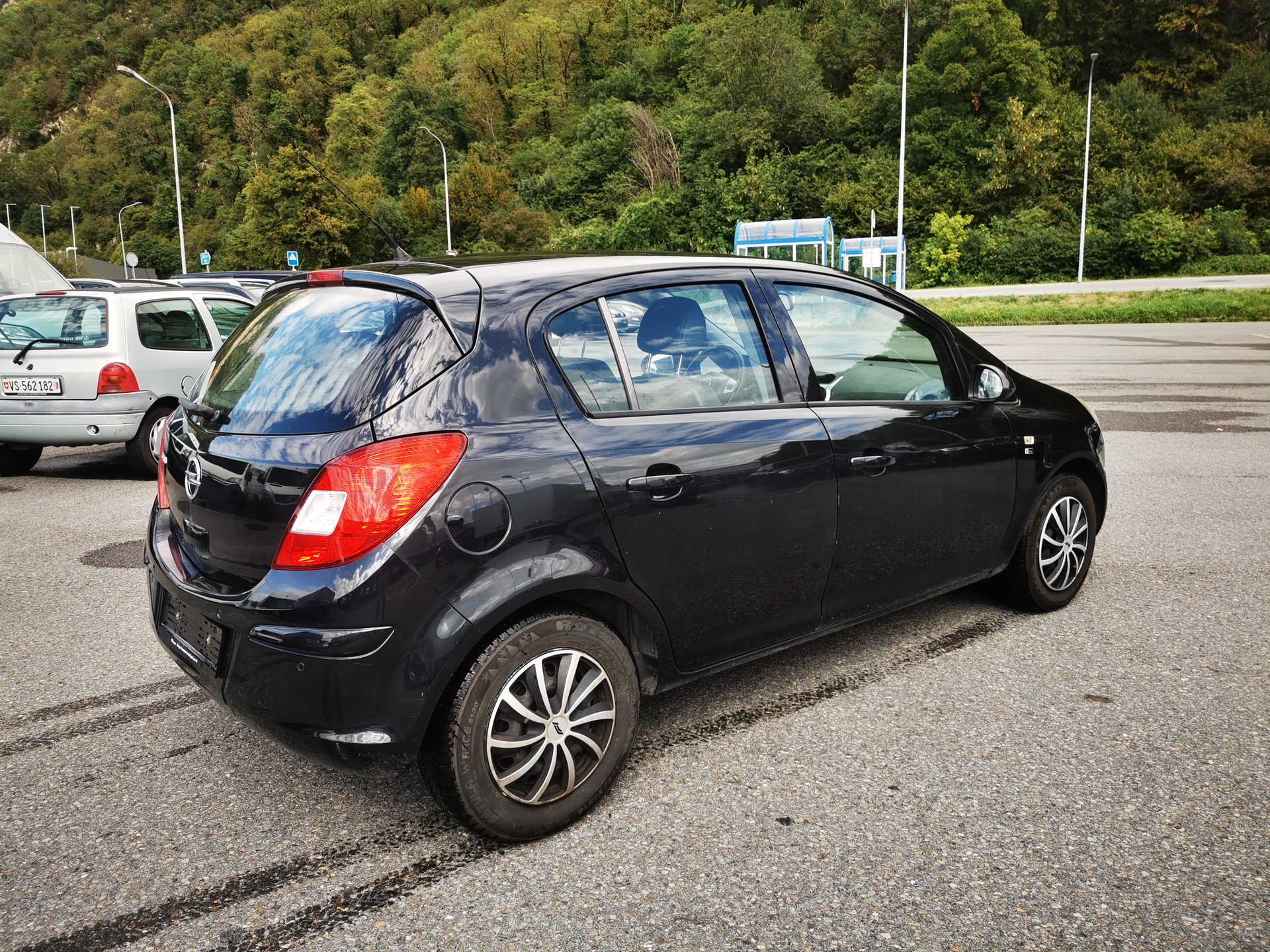 OPEL Corsa 1.4 TP Enjoy Automatic-image-5