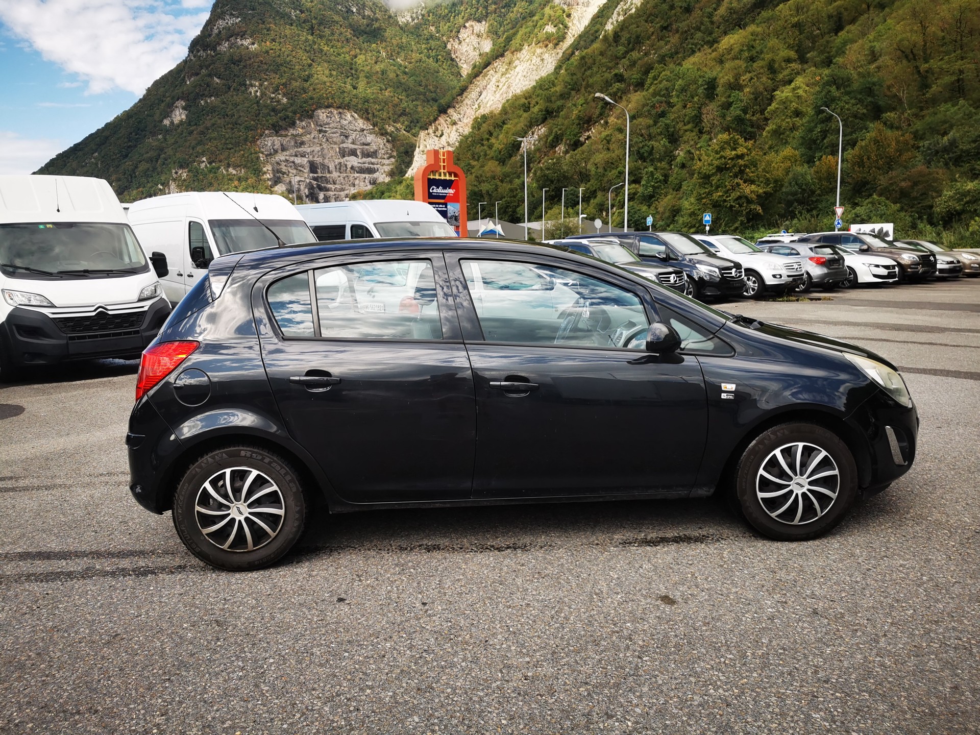 OPEL Corsa 1.4 TP Enjoy Automatic-image-4