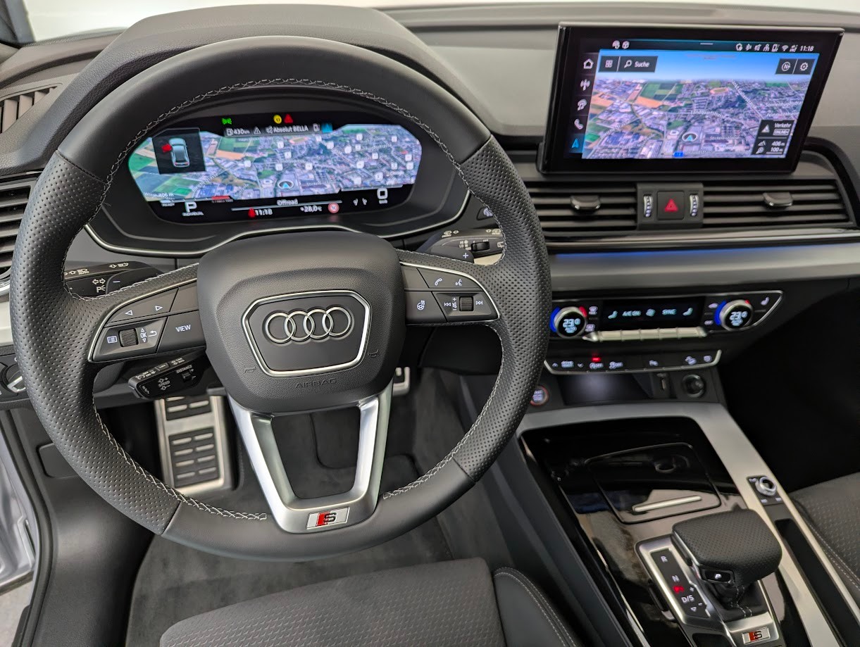 AUDI SQ5 Sportback 3.0 V6 TDI quattro T-Tronic*5J GAR ALL-BLACK AHK 2'400KG STANDHEIZUNG MASSAGE CAM UVM*-image-6
