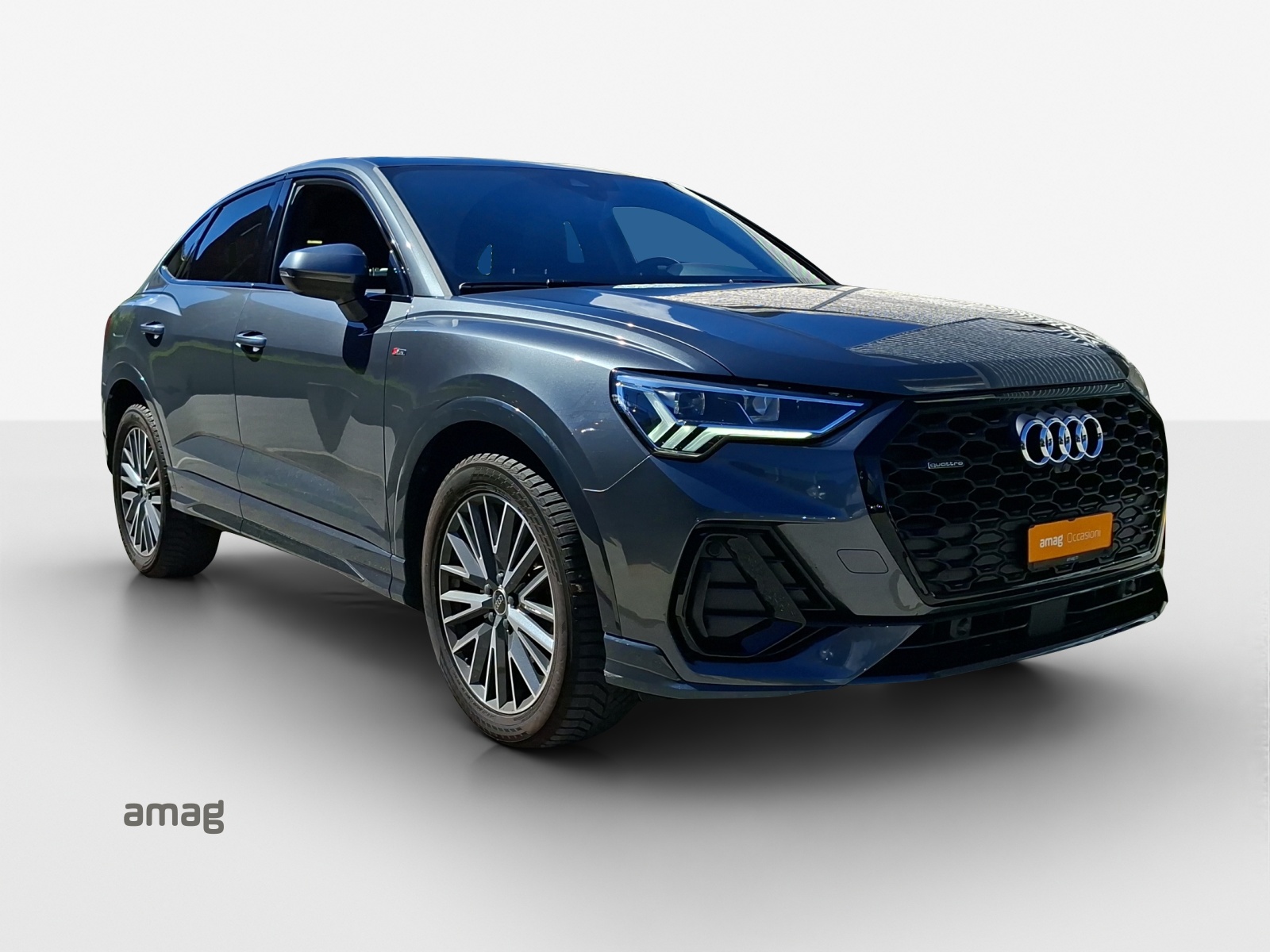 AUDI Q3 Sportback 35 TDI S line quattro S-tronic-image-5