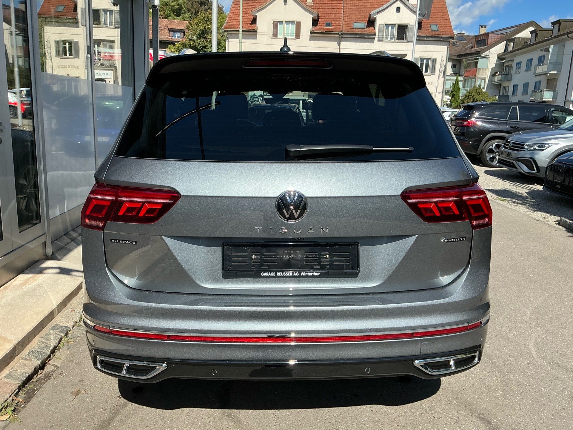 VW Tiguan Allspace R-Line 4Motion ***PANORAMADACH & ANHÄNGERKUPPLUNG ***-image-4